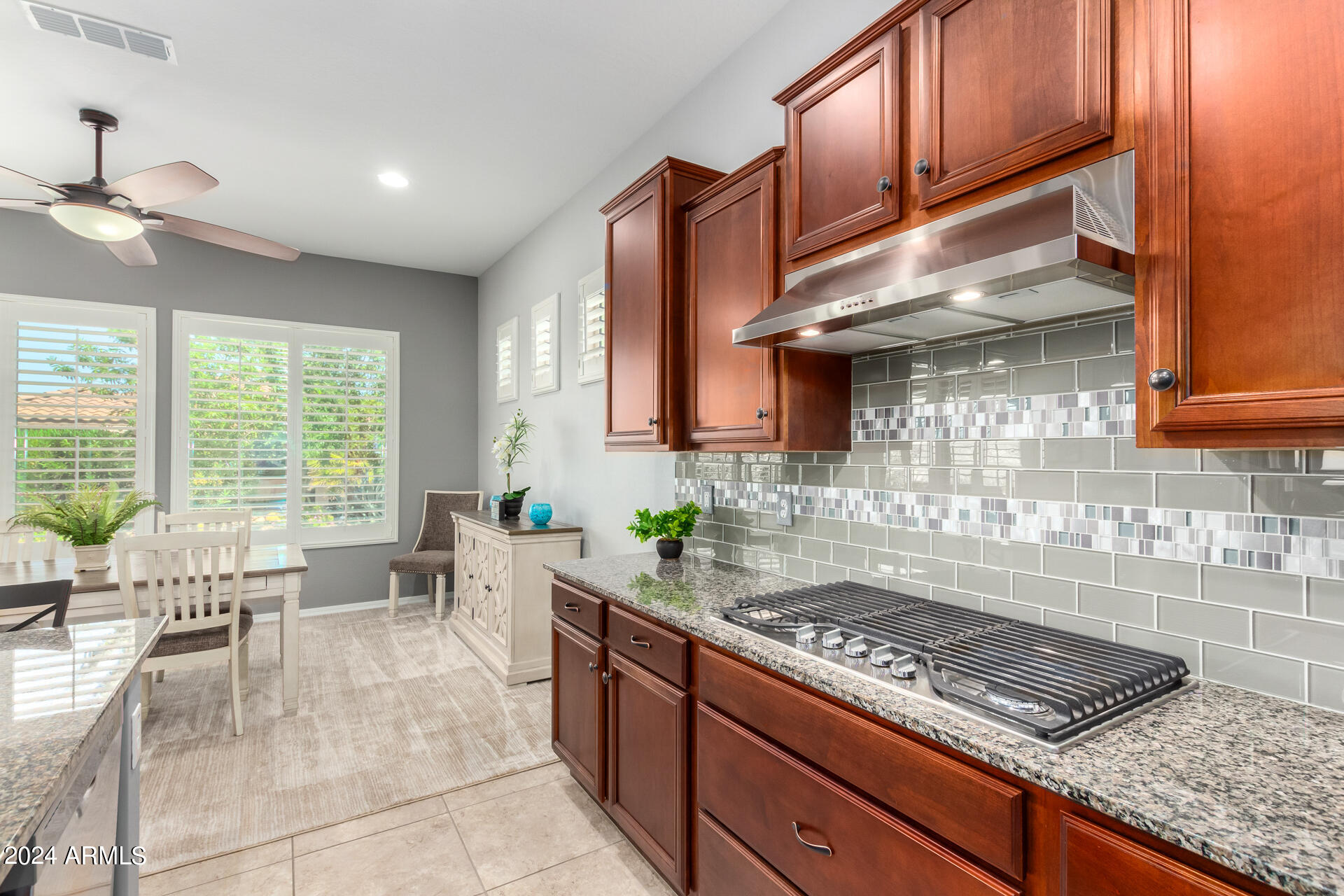 7136 W NOBLE PRAIRIE Way