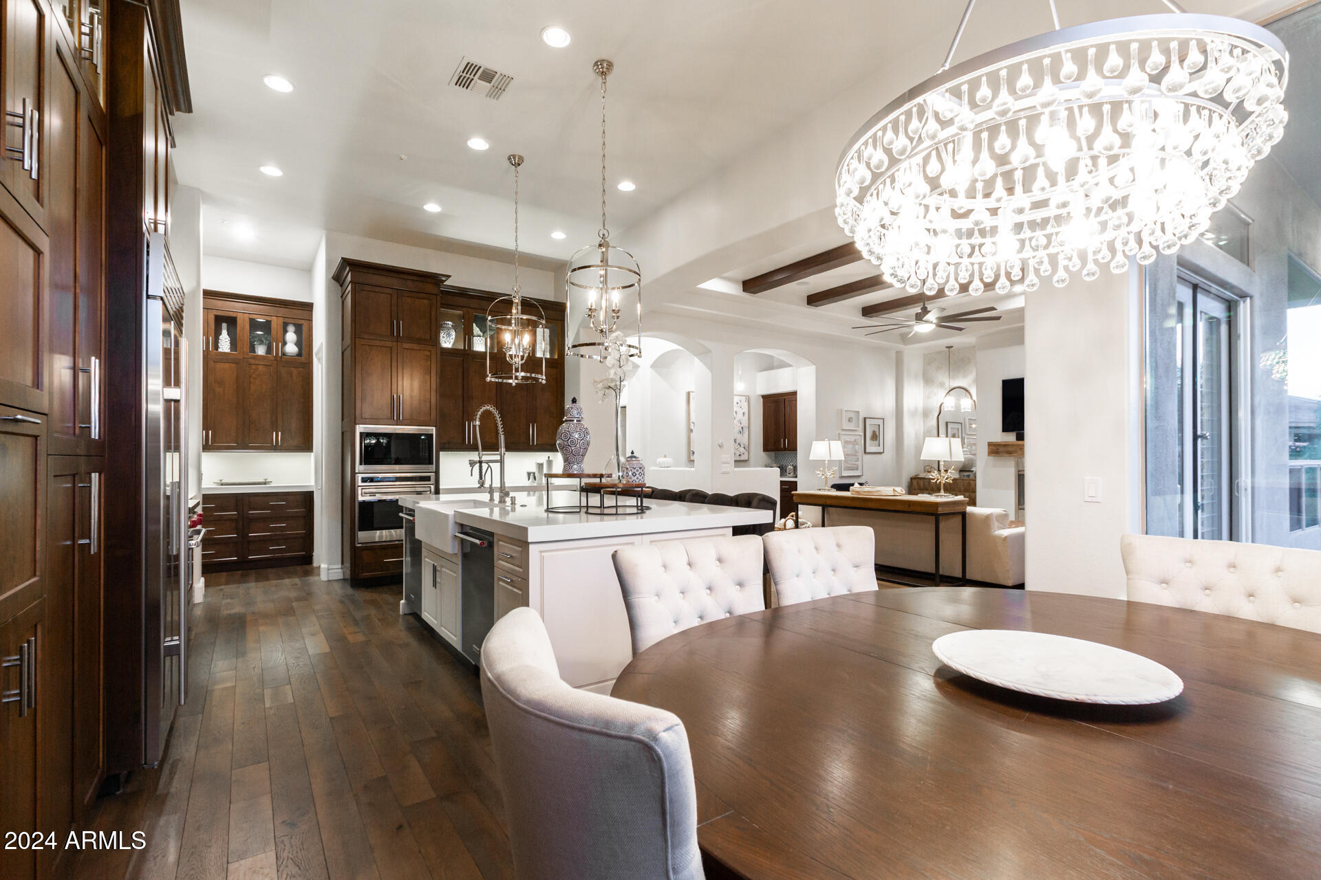 3304 E Birchwood Place