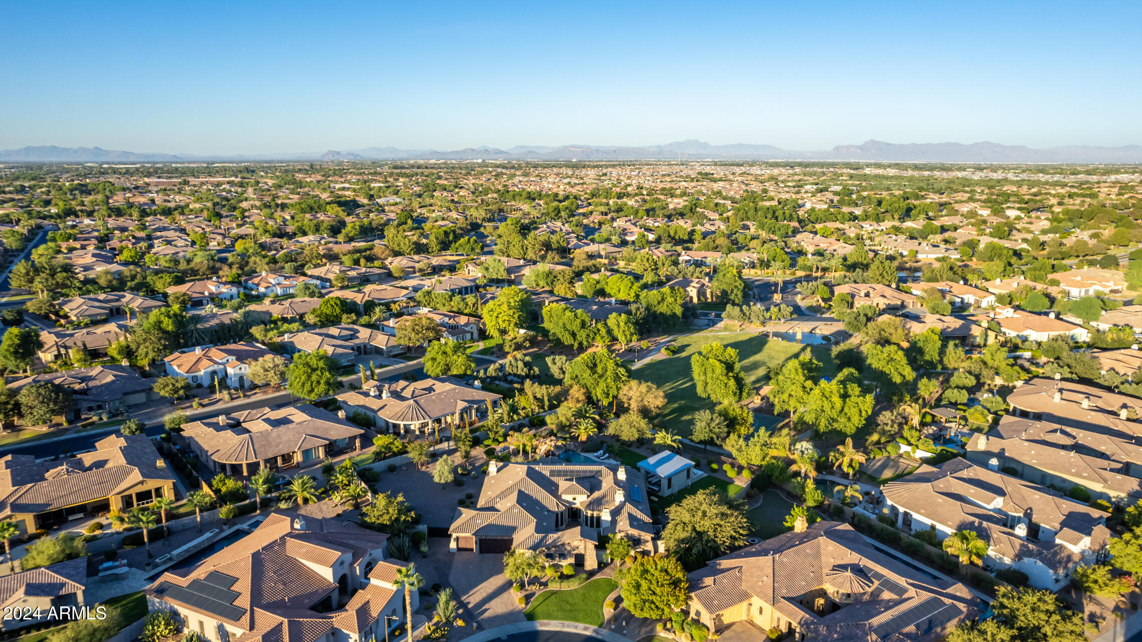 3304 E Birchwood Place