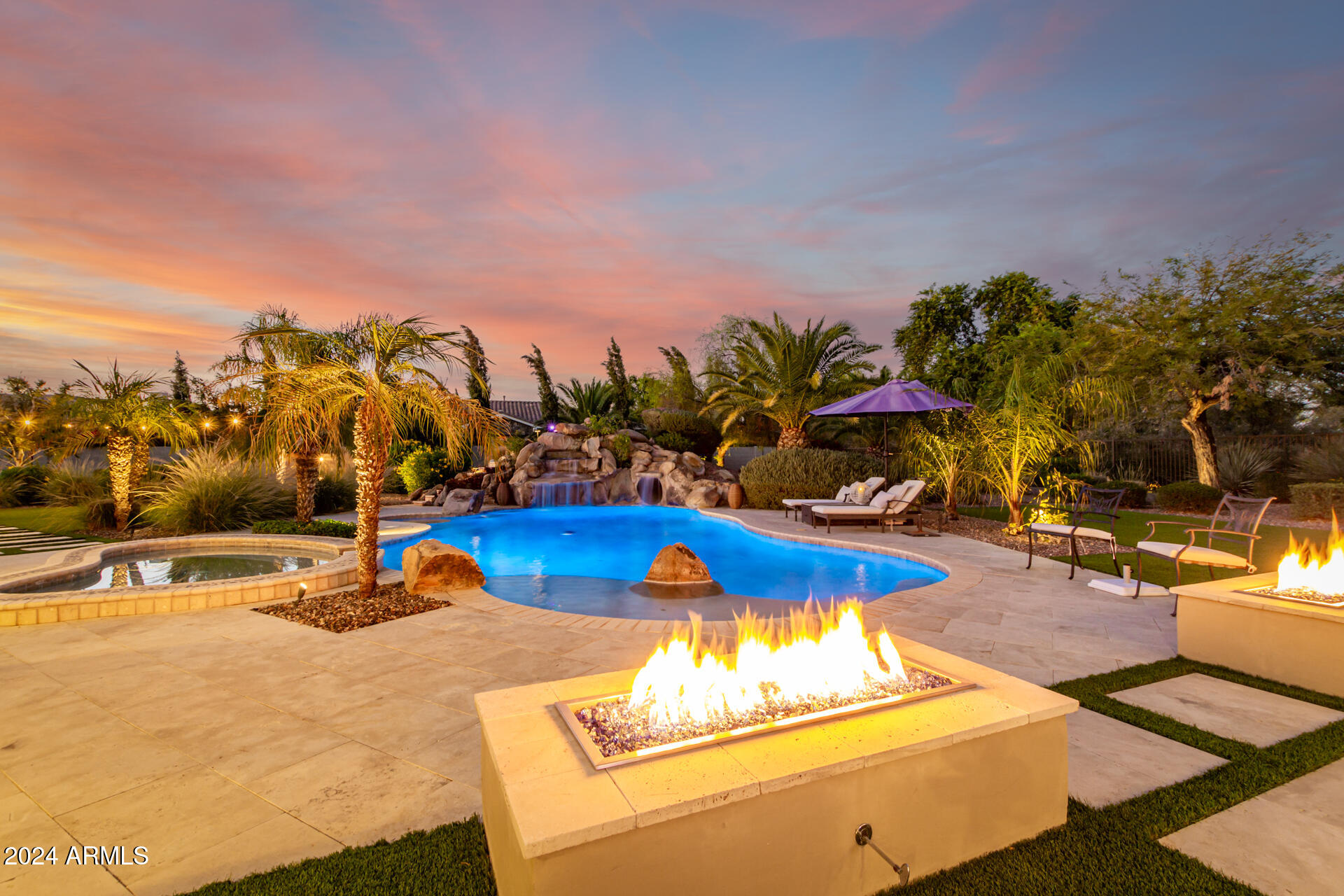 3304 E Birchwood Place