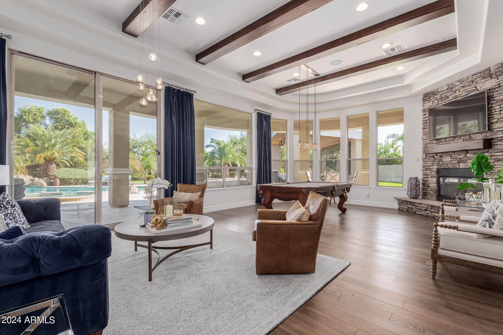 3304 E Birchwood Place