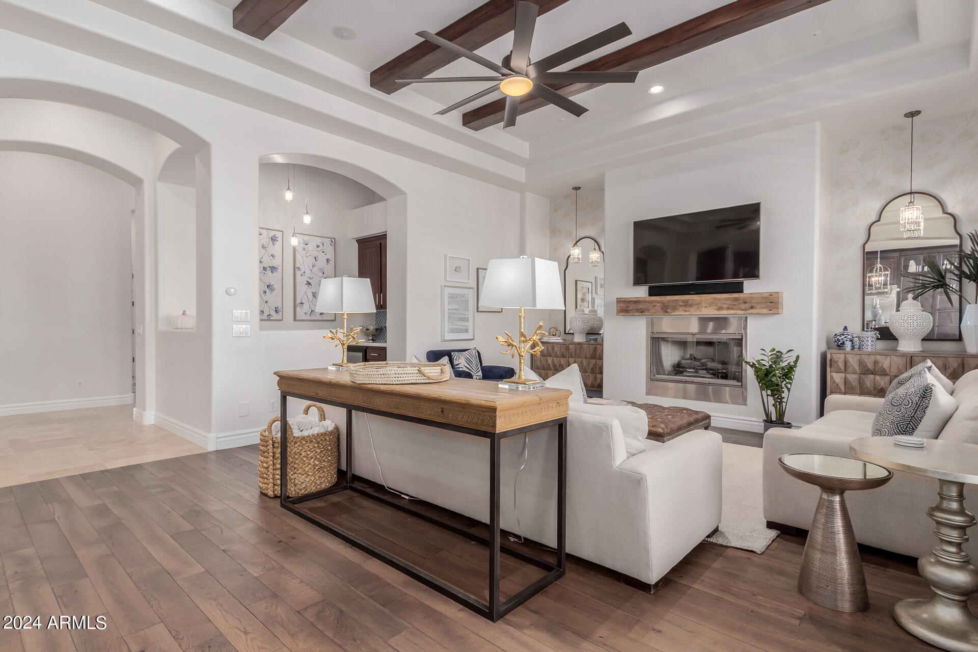 3304 E Birchwood Place