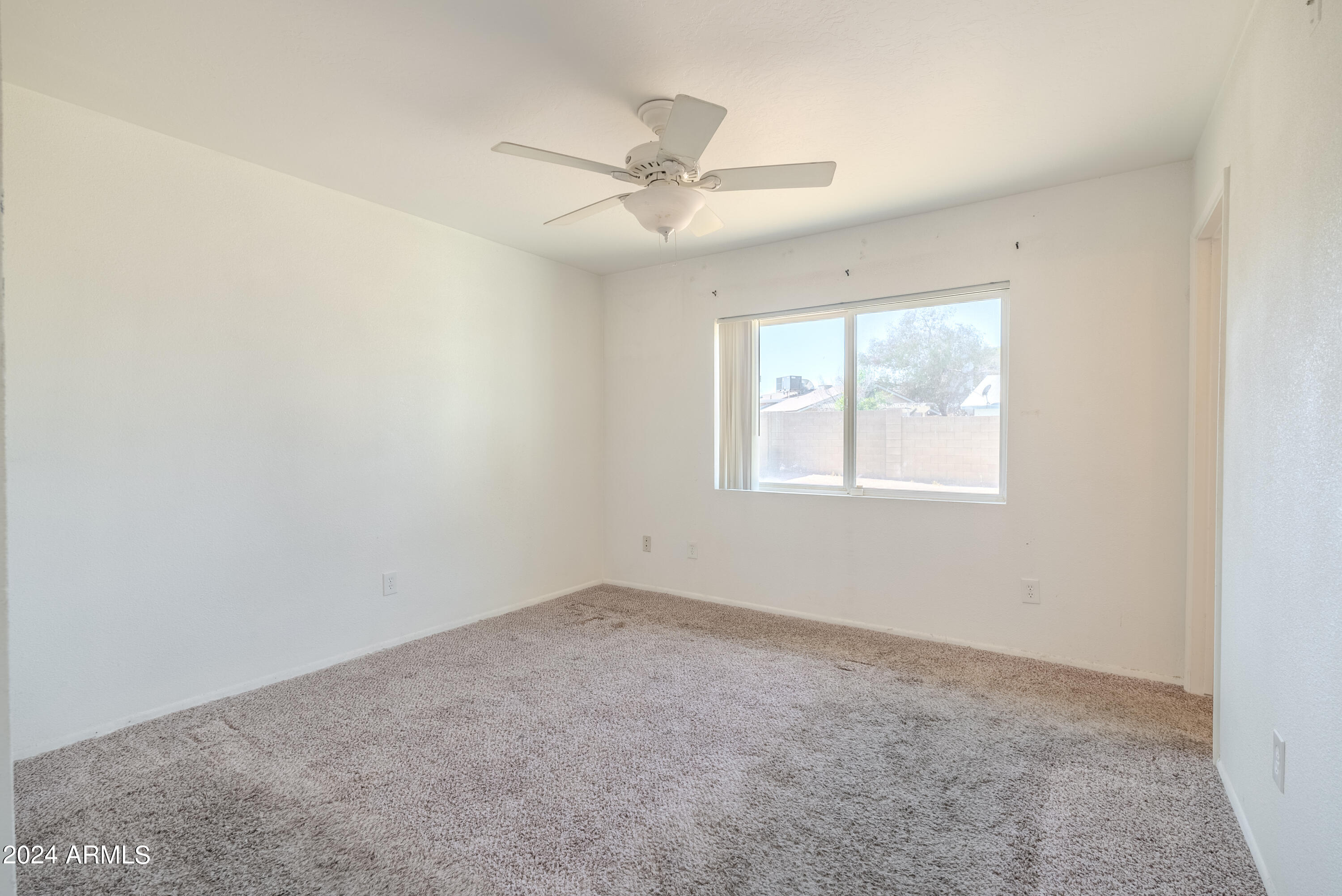 4008 S MITCHELL Drive