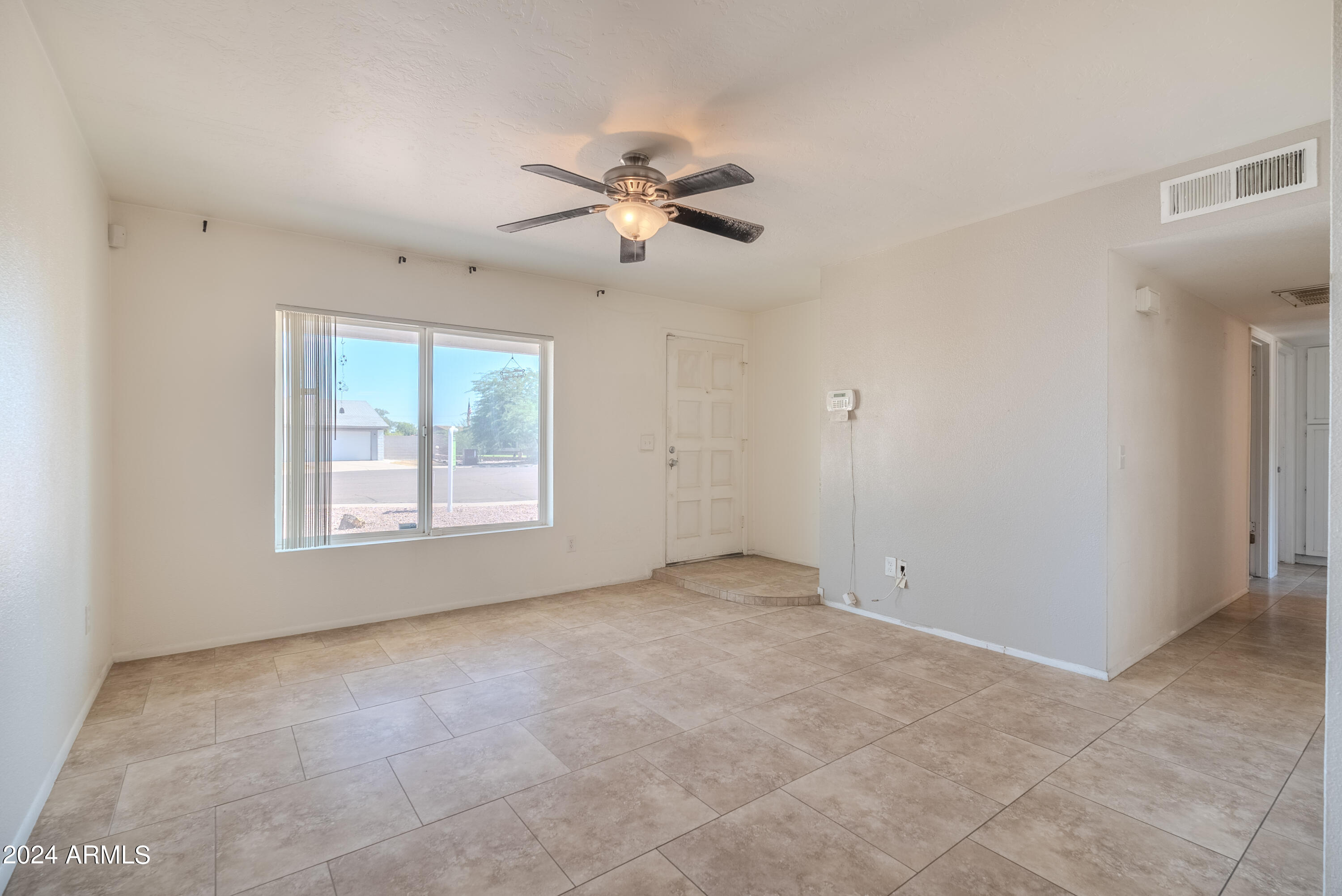 4008 S MITCHELL Drive