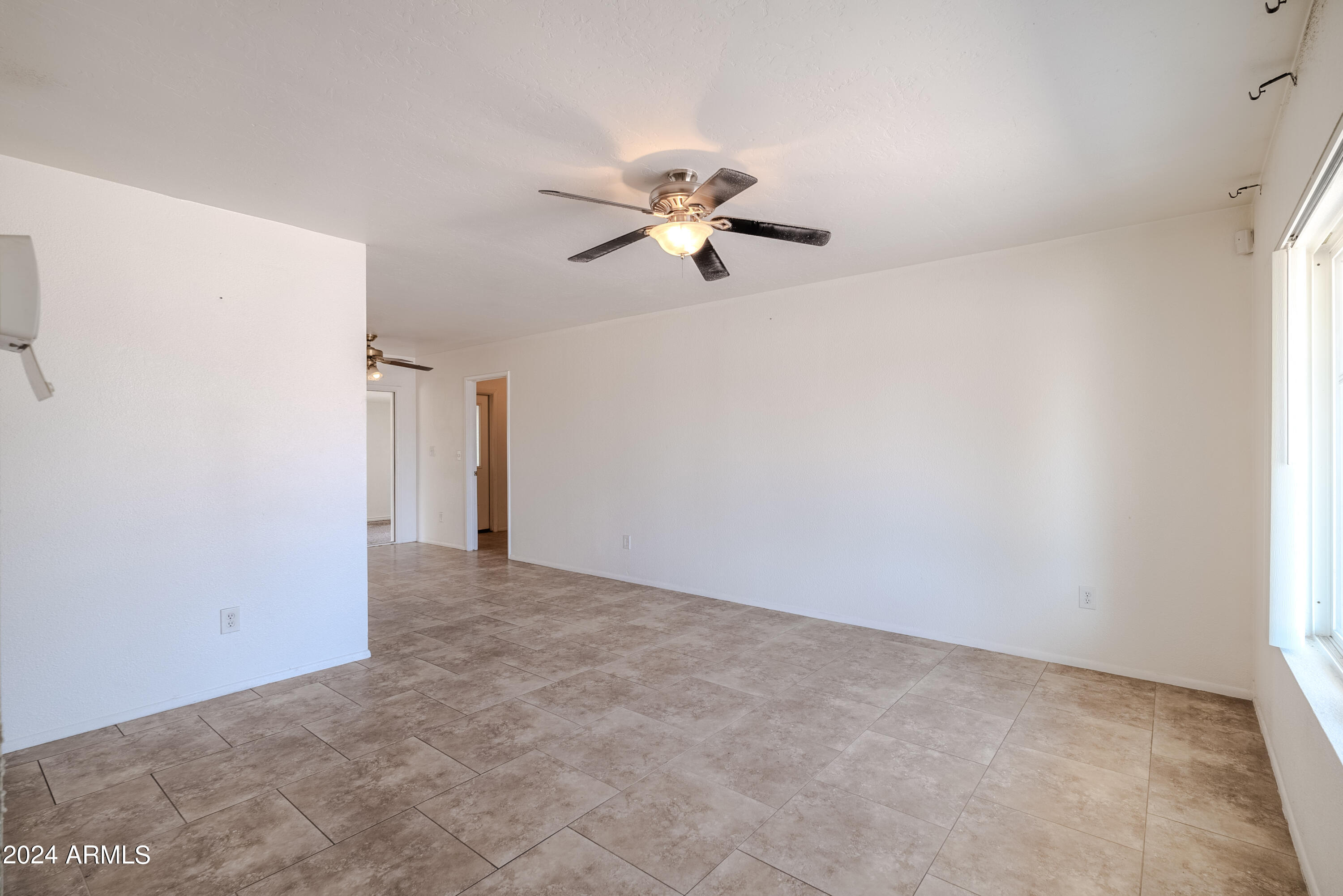 4008 S MITCHELL Drive