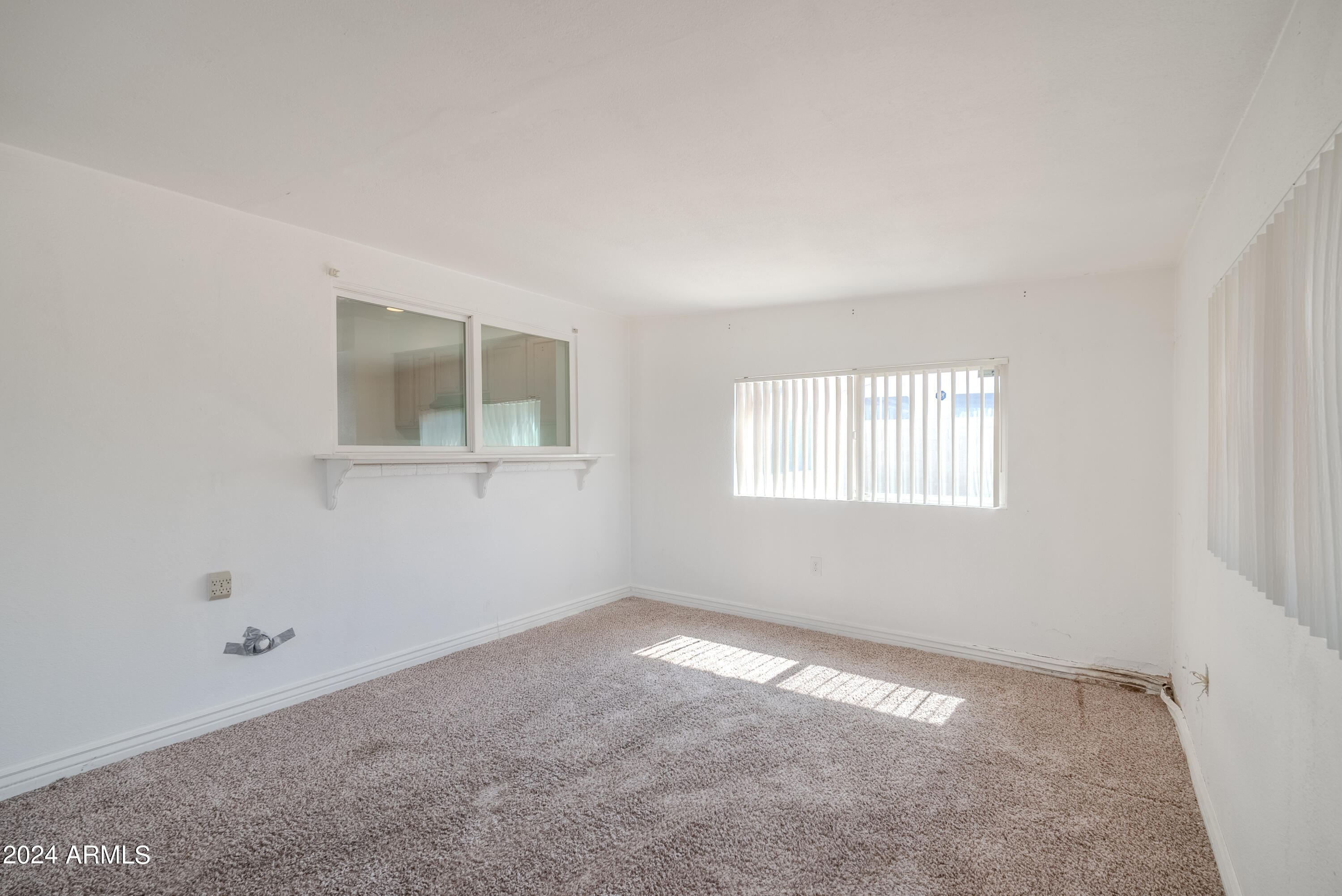 4008 S MITCHELL Drive