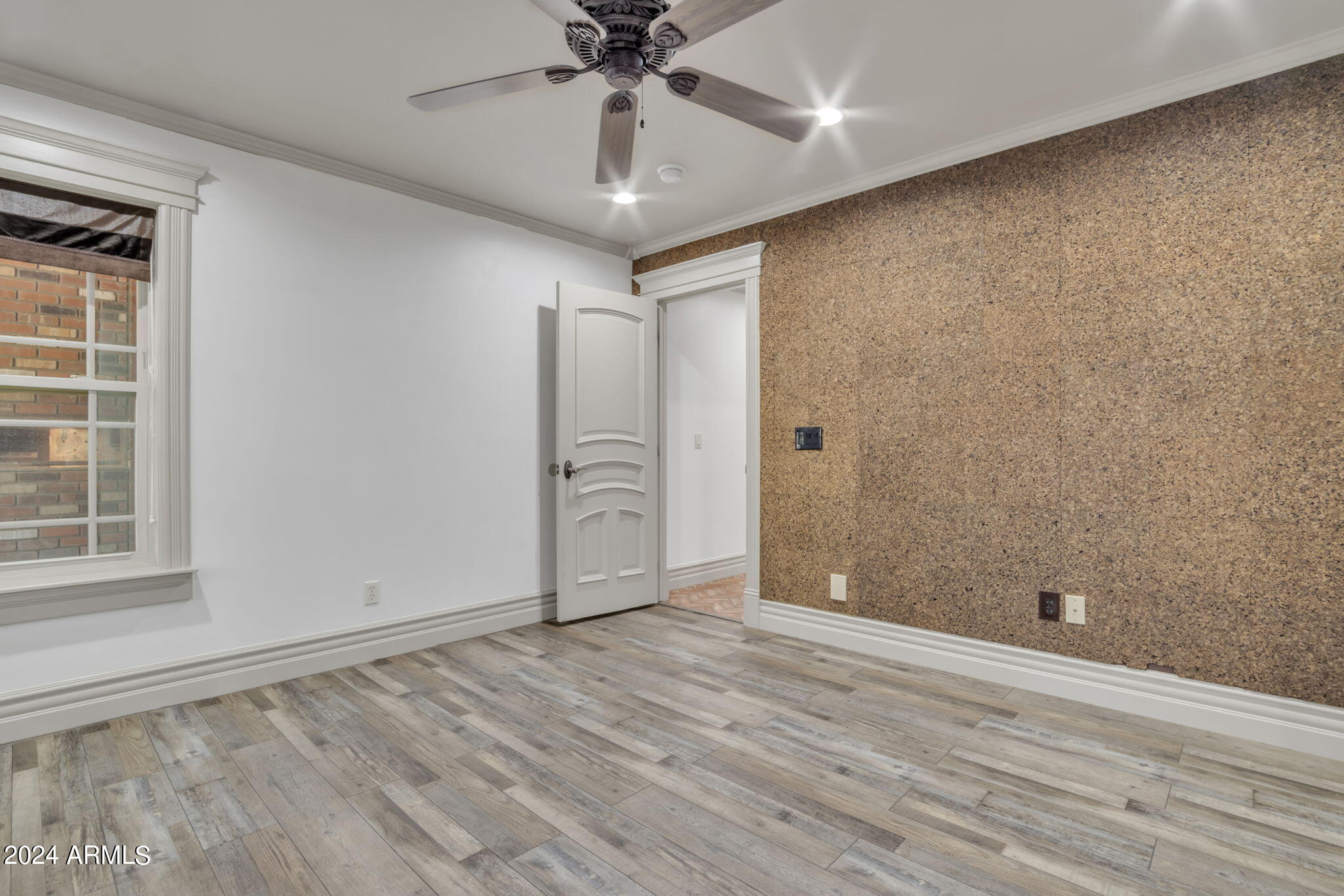 2508 W MESQUITE Street