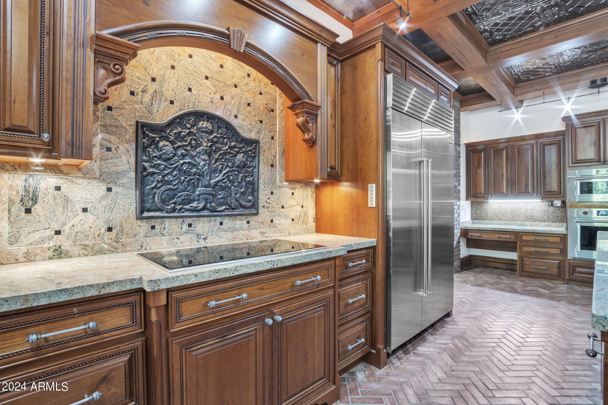 2508 W MESQUITE Street