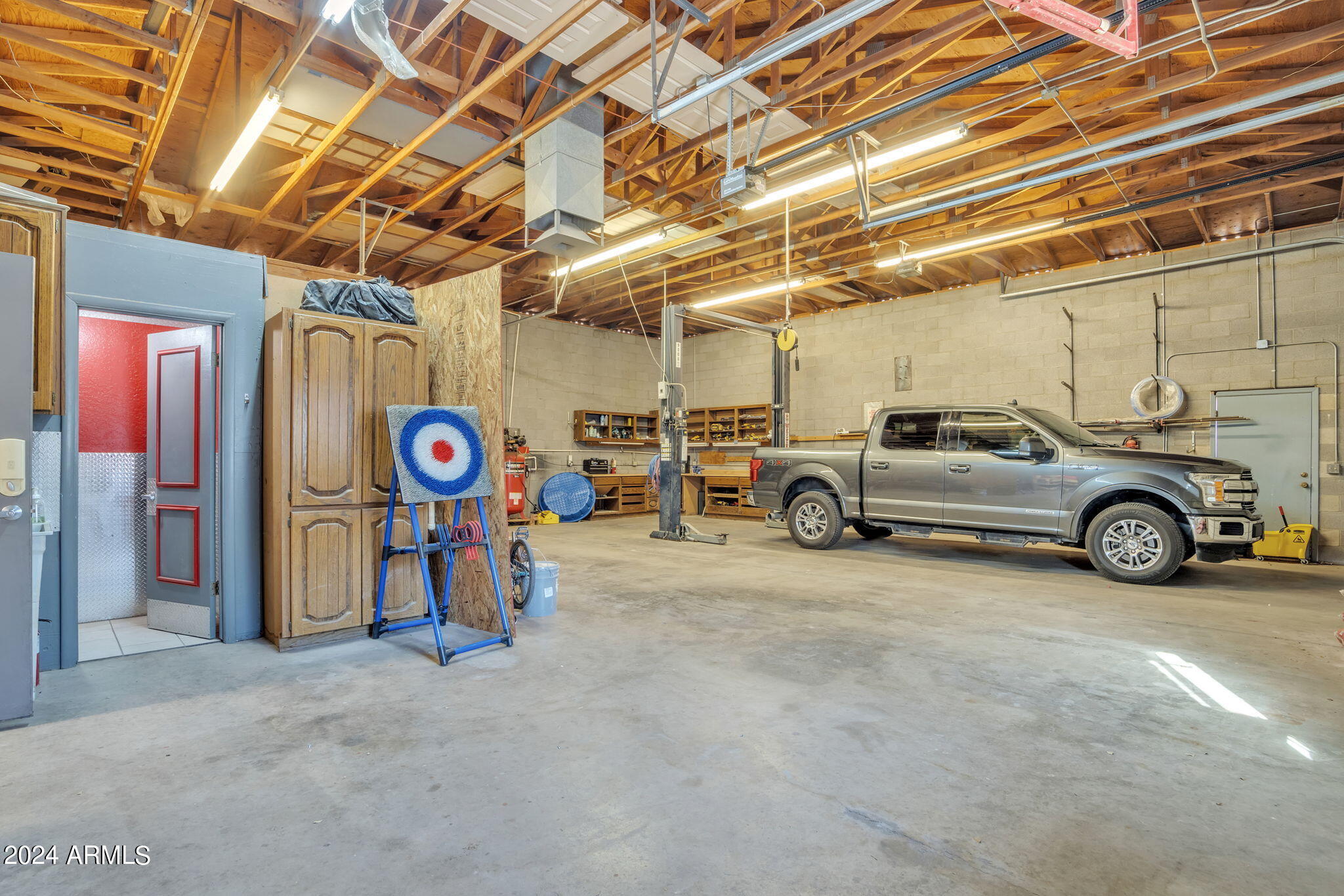 2508 W MESQUITE Street