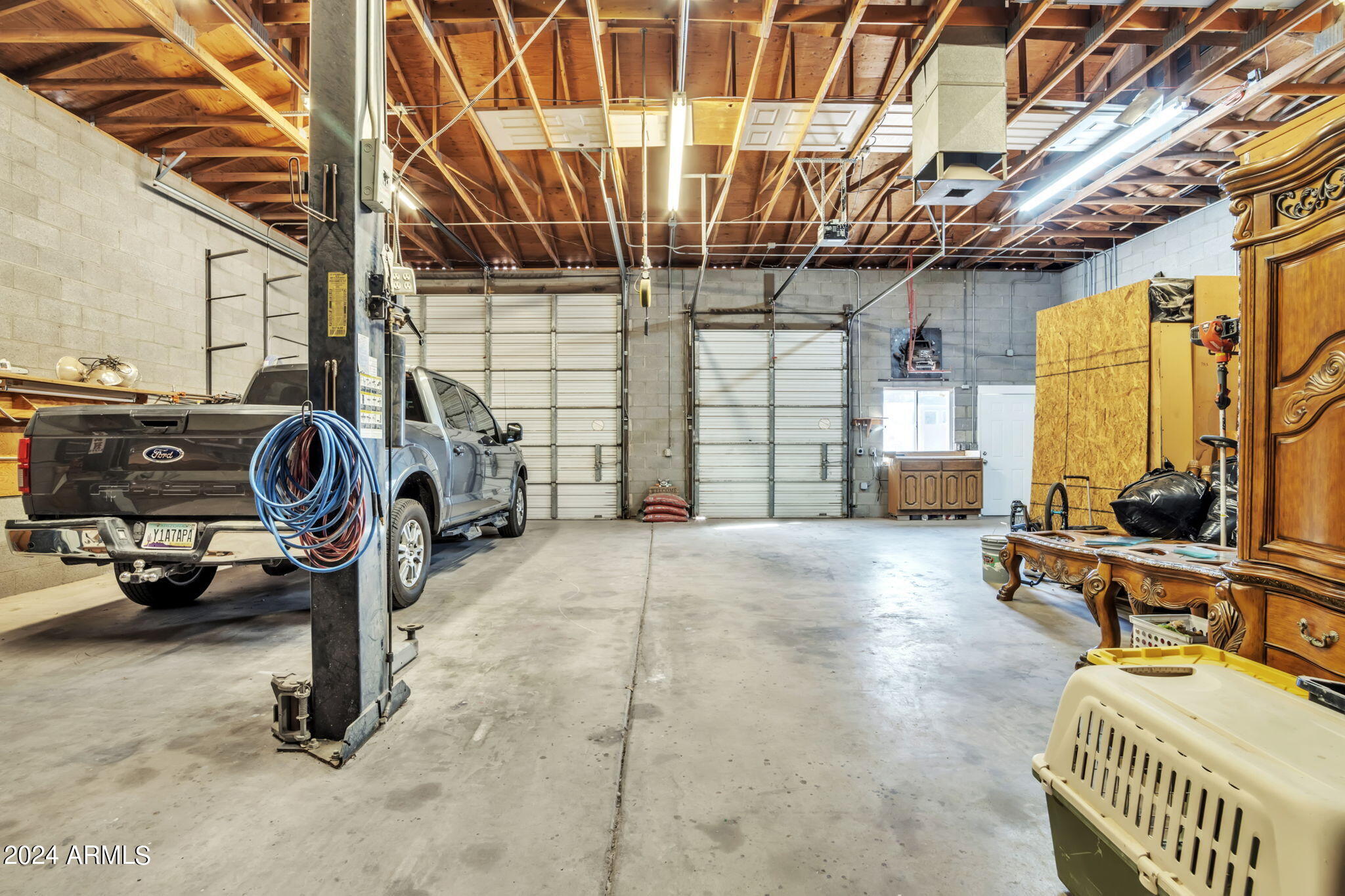 2508 W MESQUITE Street