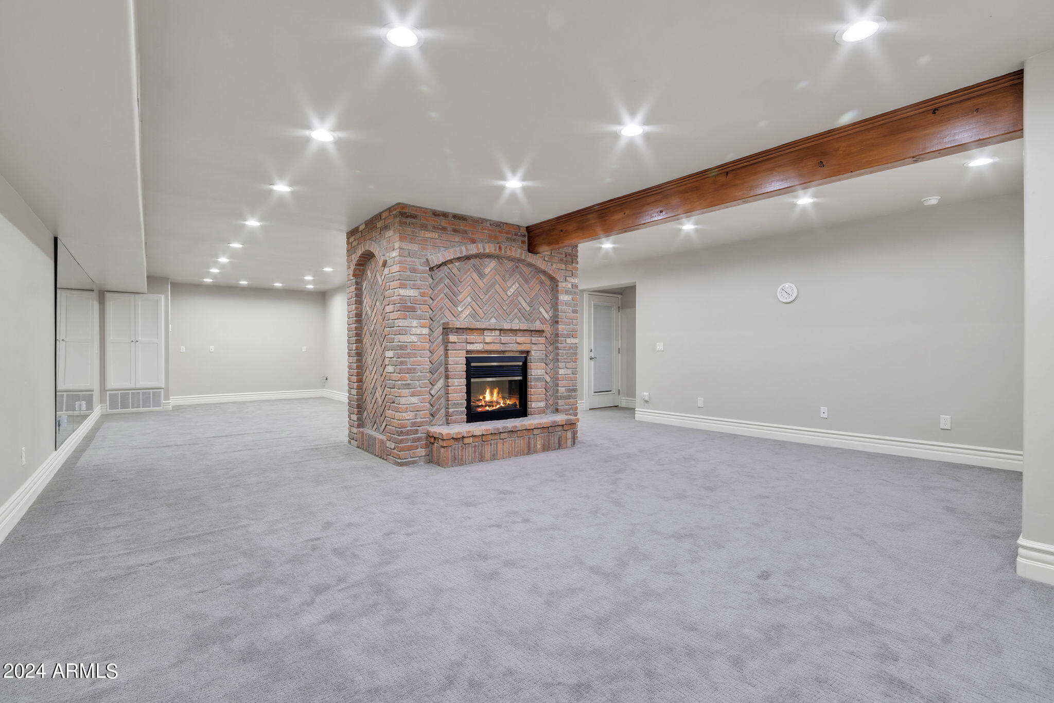 2508 W MESQUITE Street