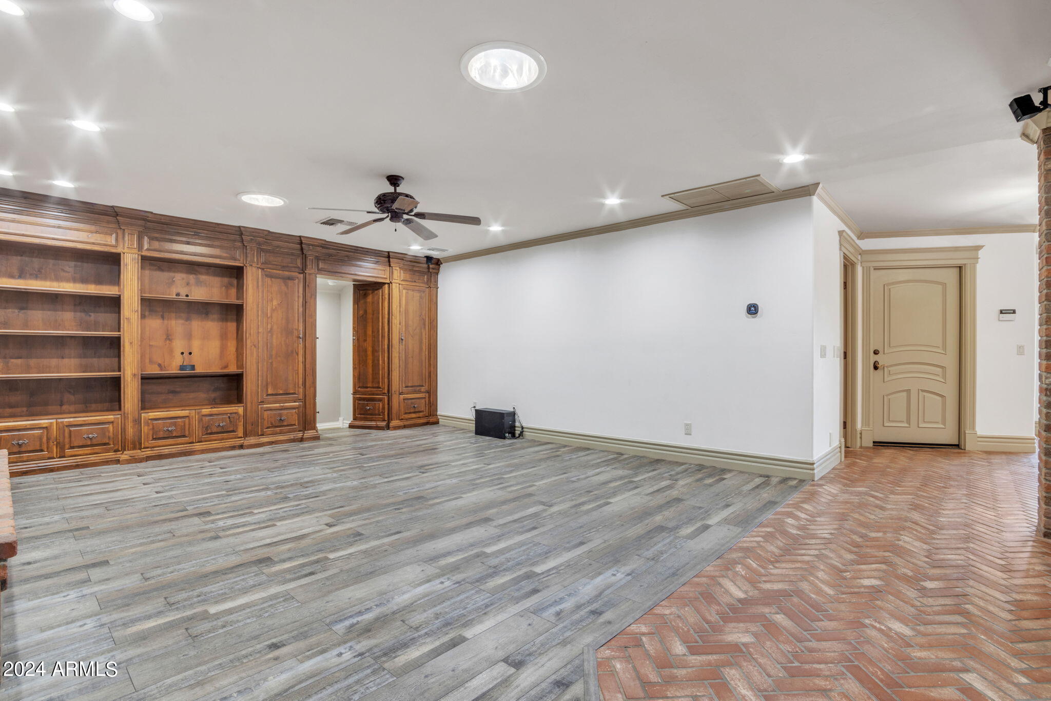 2508 W MESQUITE Street