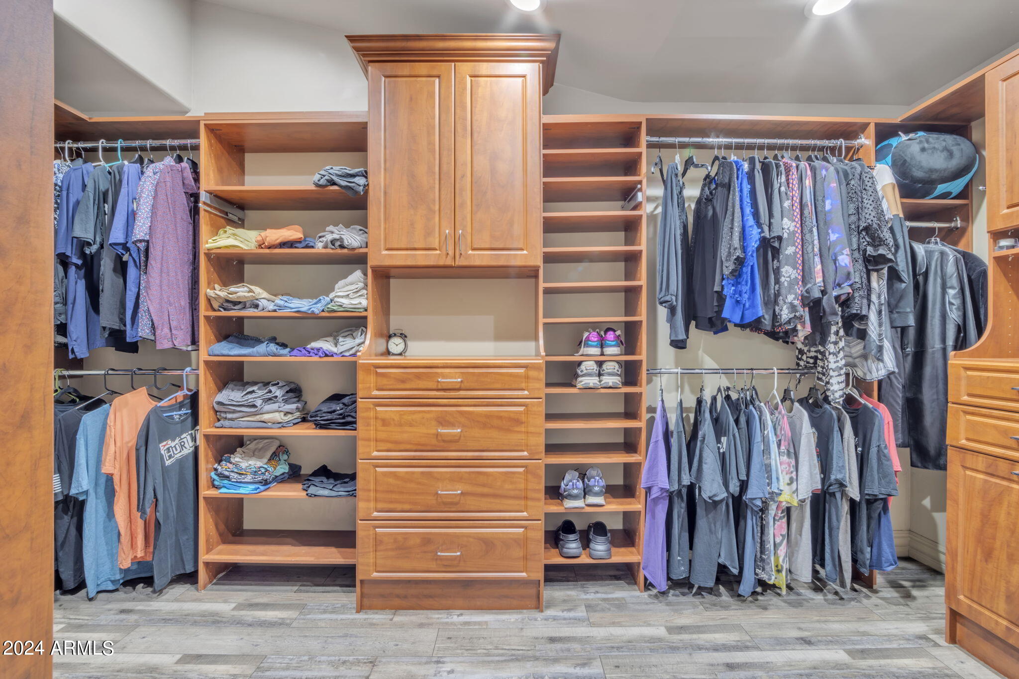 2508 W MESQUITE Street