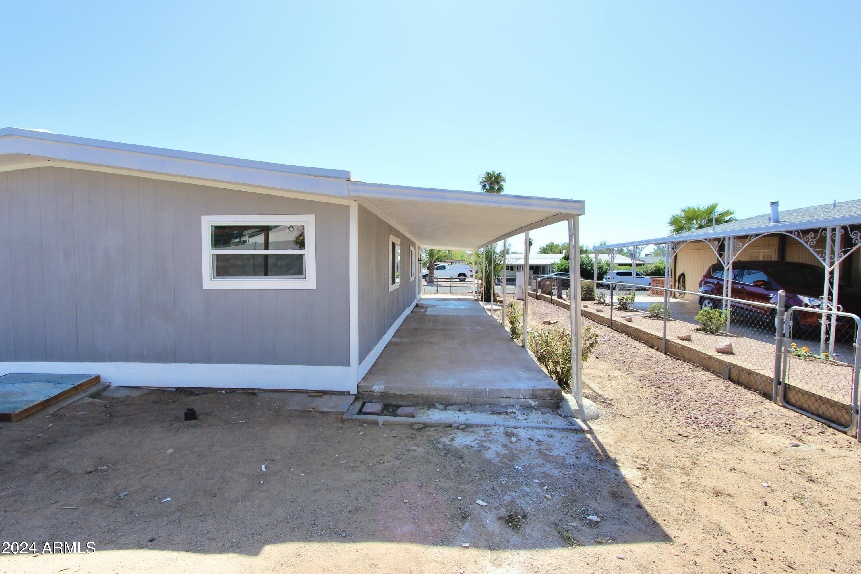 9624 E EDGEWOOD Avenue