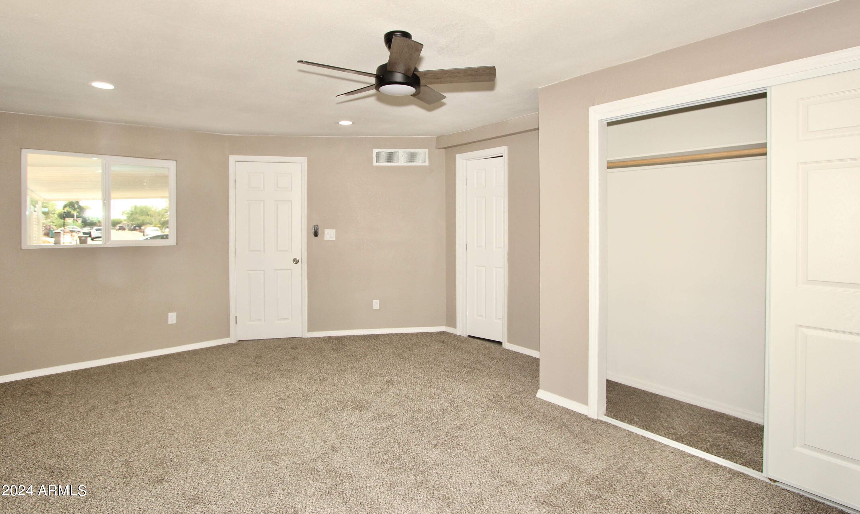 9624 E EDGEWOOD Avenue