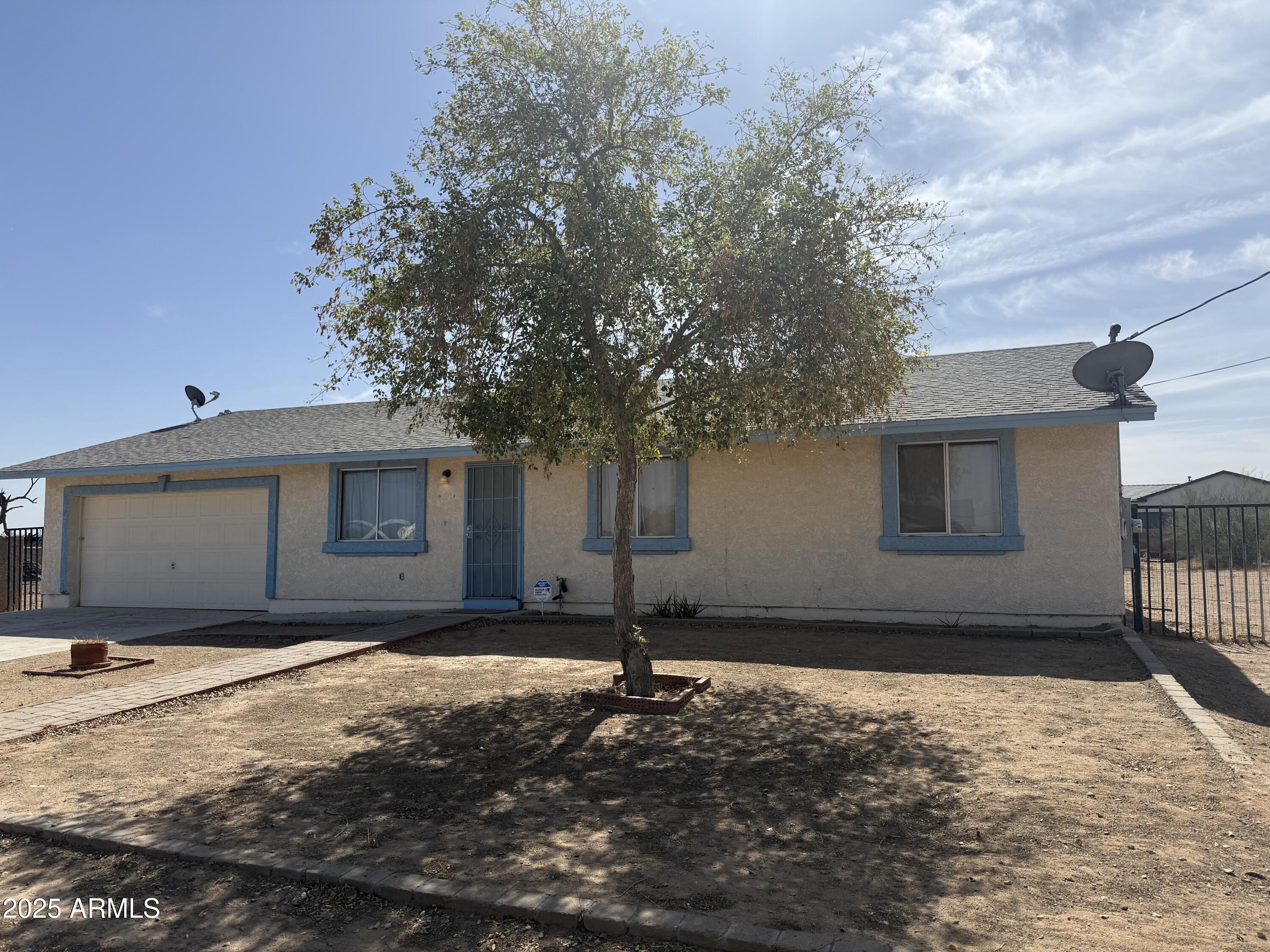 19717 E CHESTNUT Drive