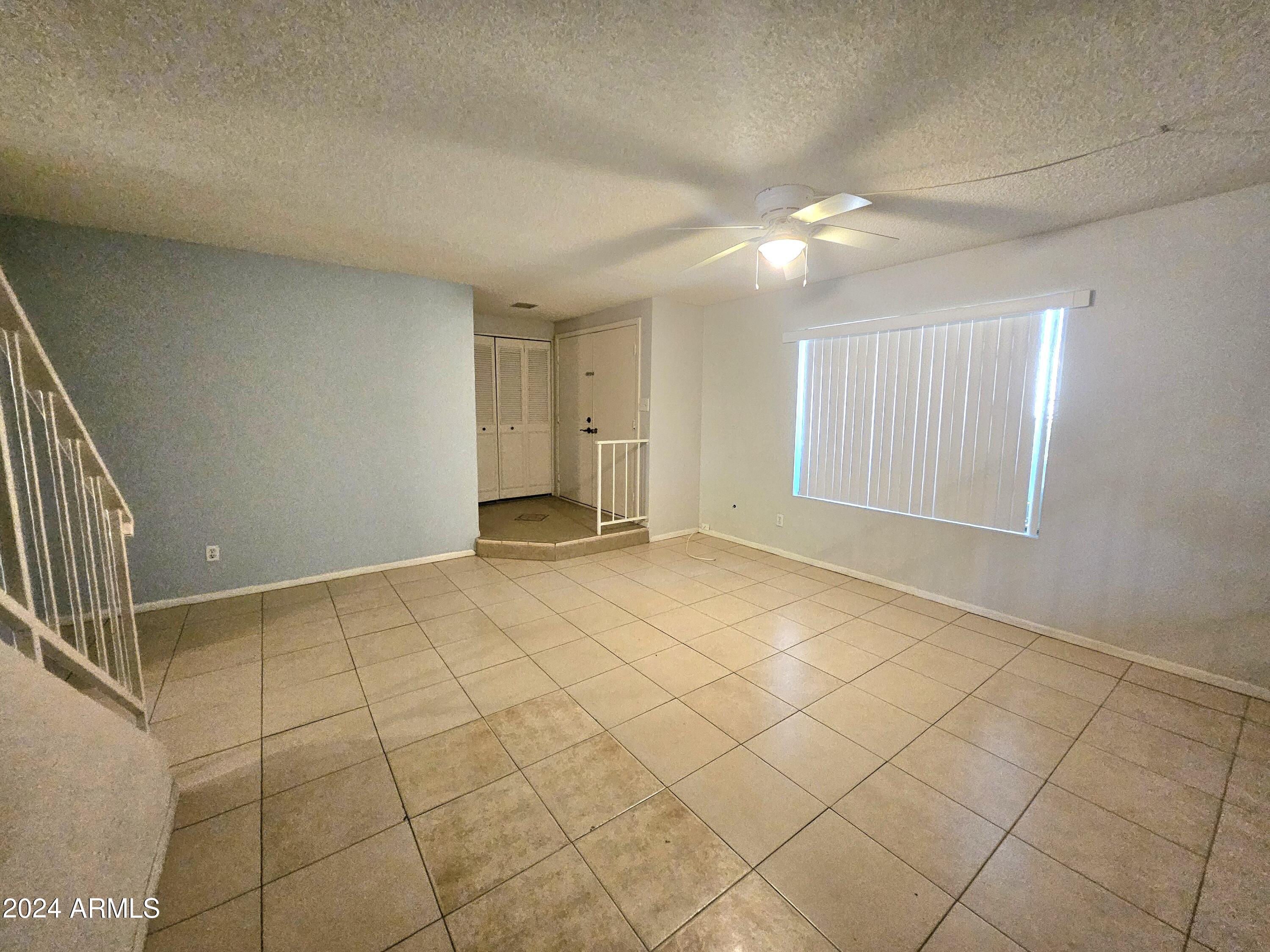 3201 W ROYAL PALM Road