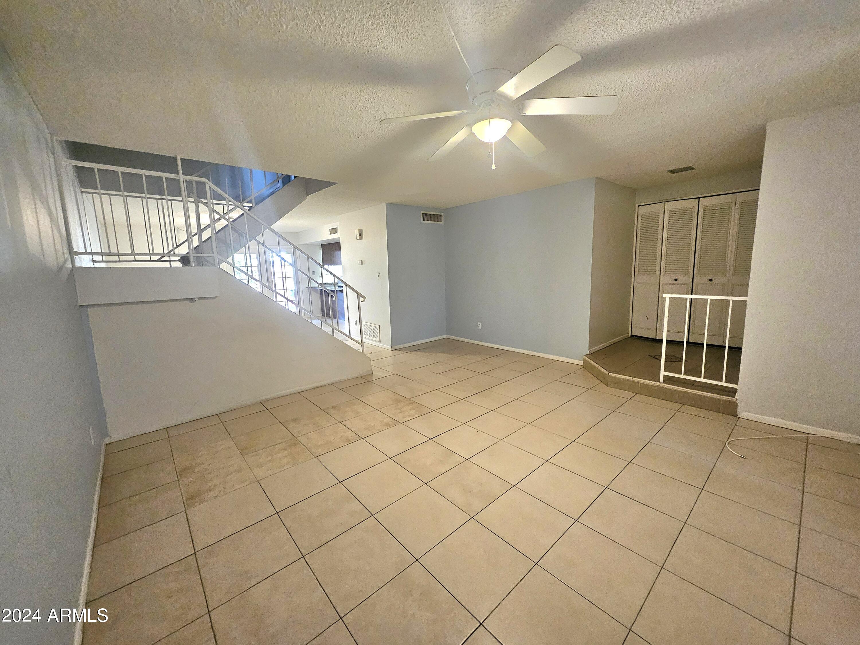 3201 W ROYAL PALM Road