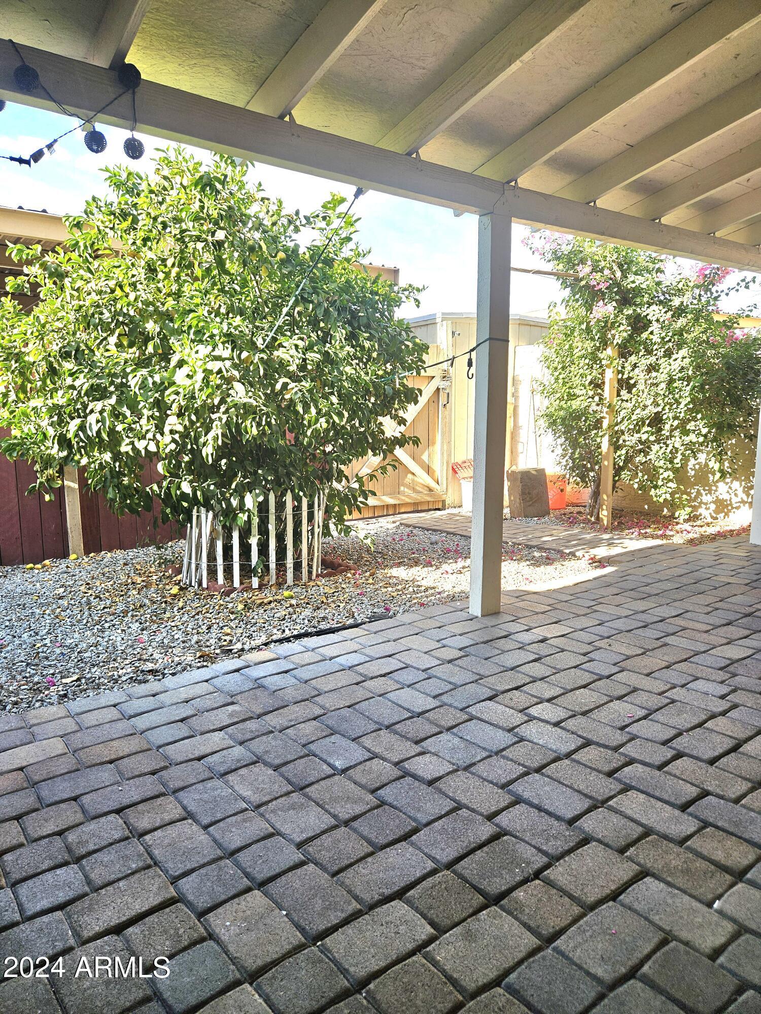 3201 W ROYAL PALM Road