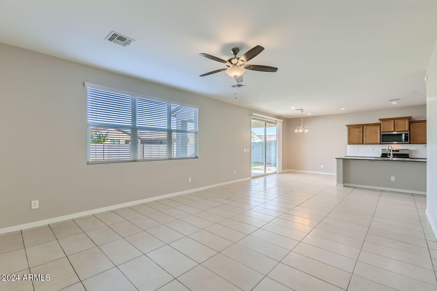 9732 W SOUTHGATE Avenue