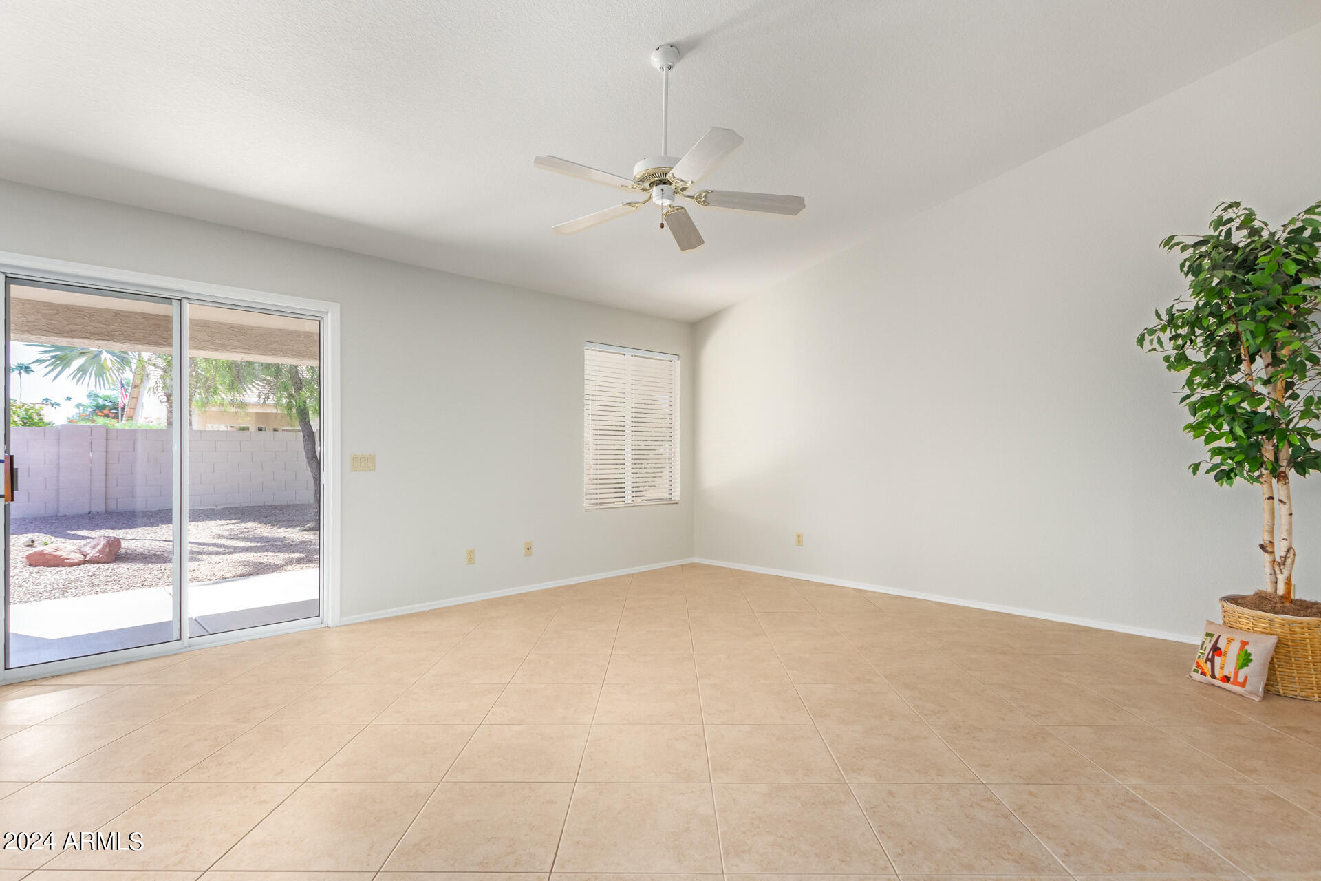 10209 E COOPERS HAWK Drive