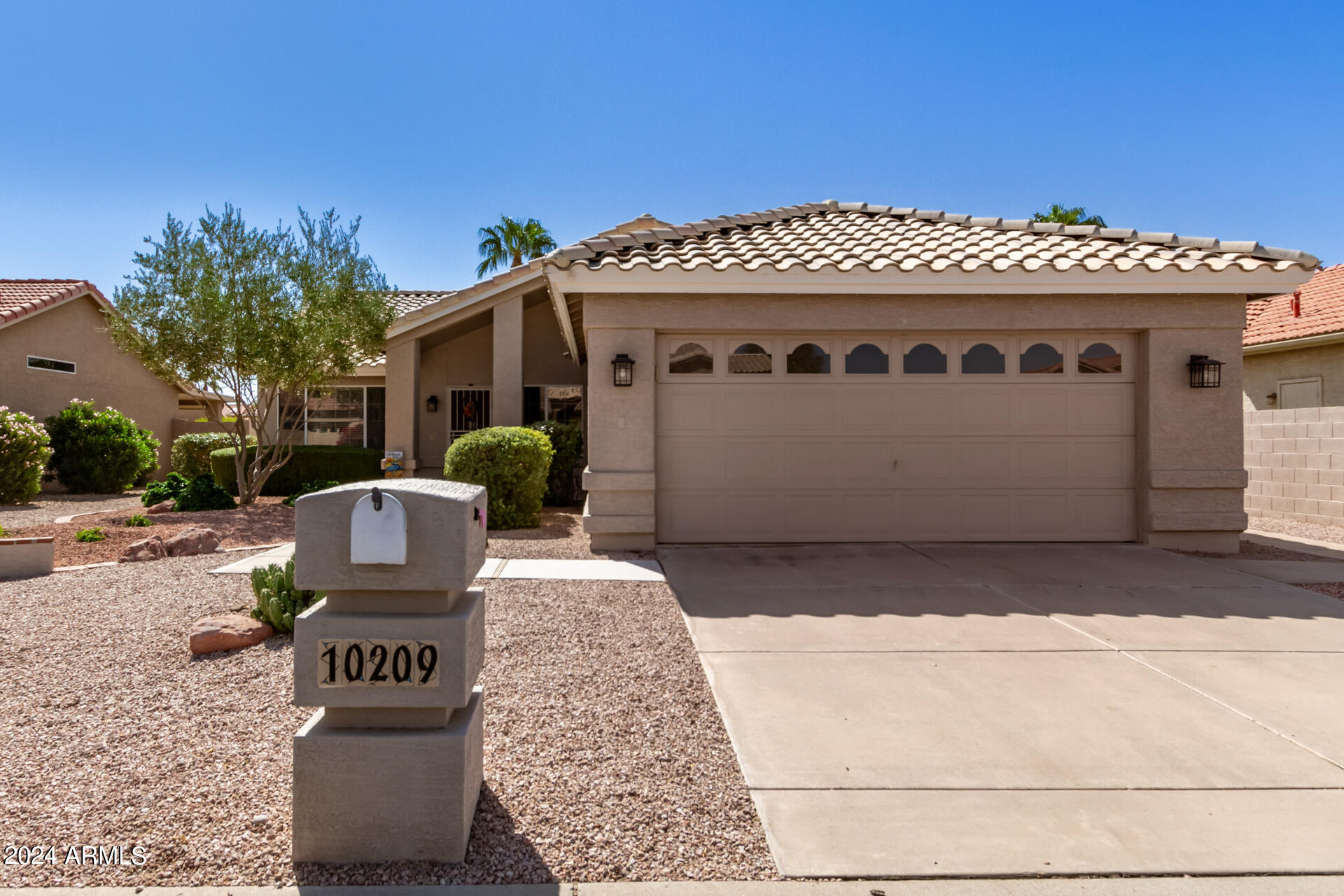 10209 E COOPERS HAWK Drive