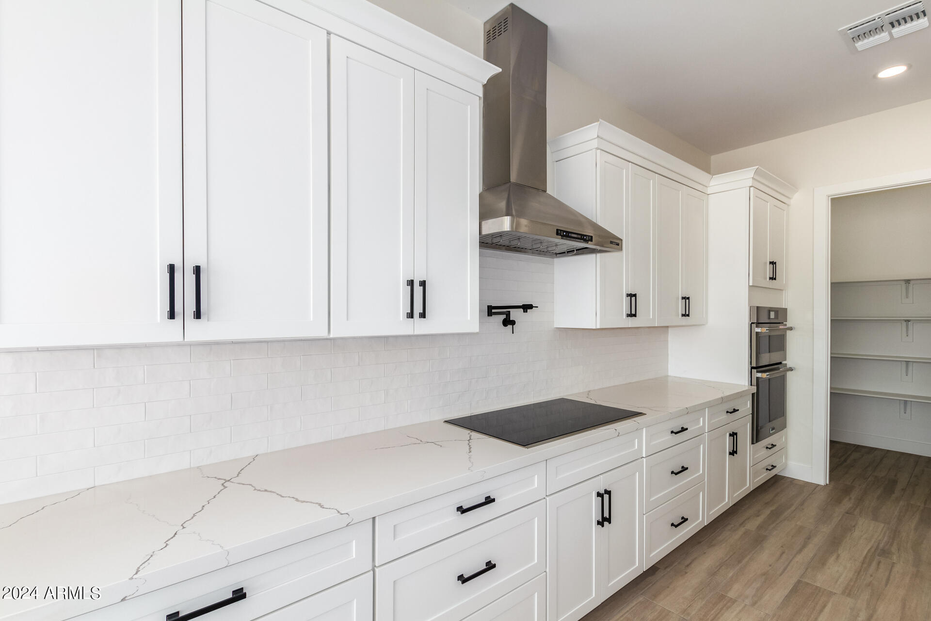 3001 W SUN BEAM Lane