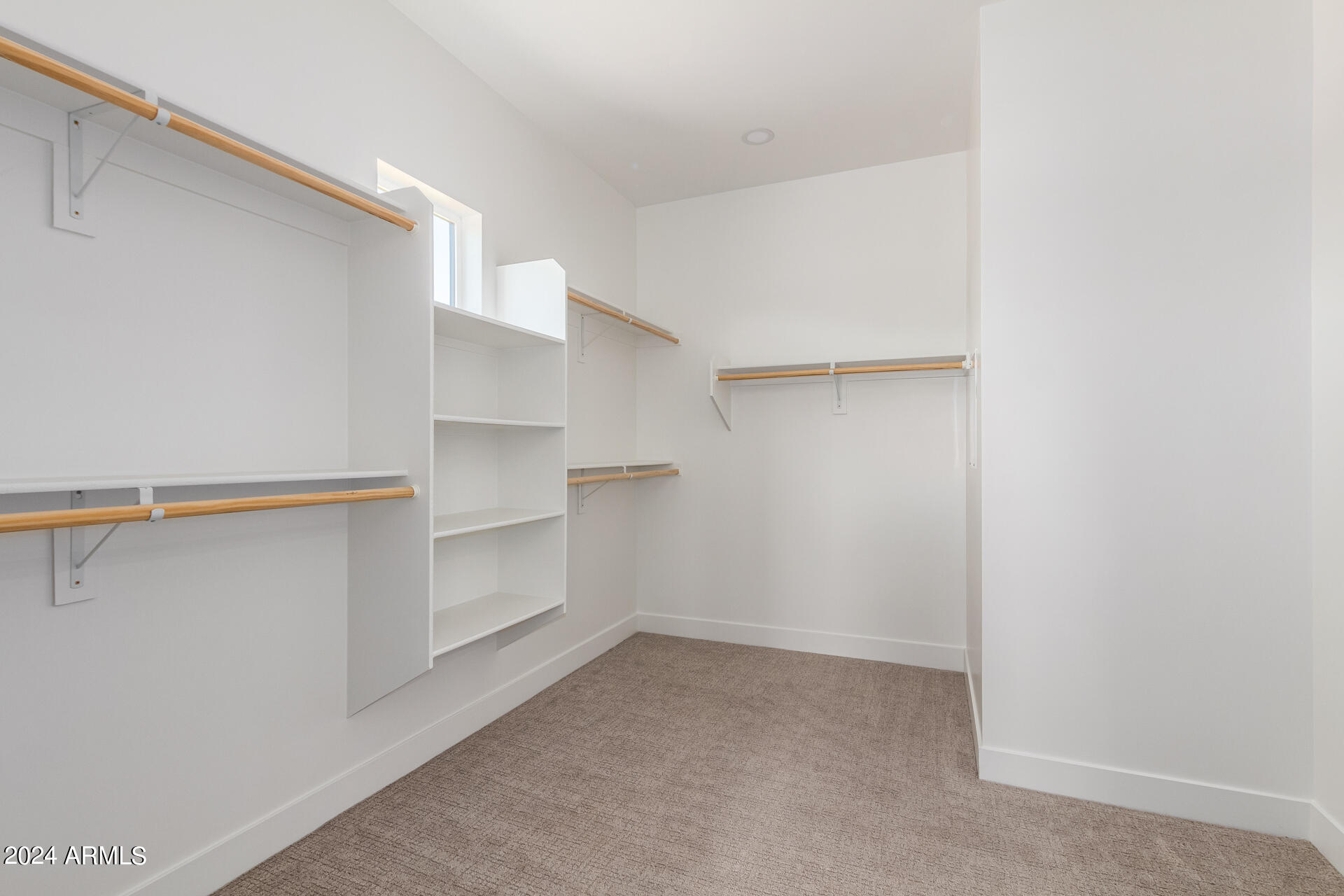 3001 W SUN BEAM Lane