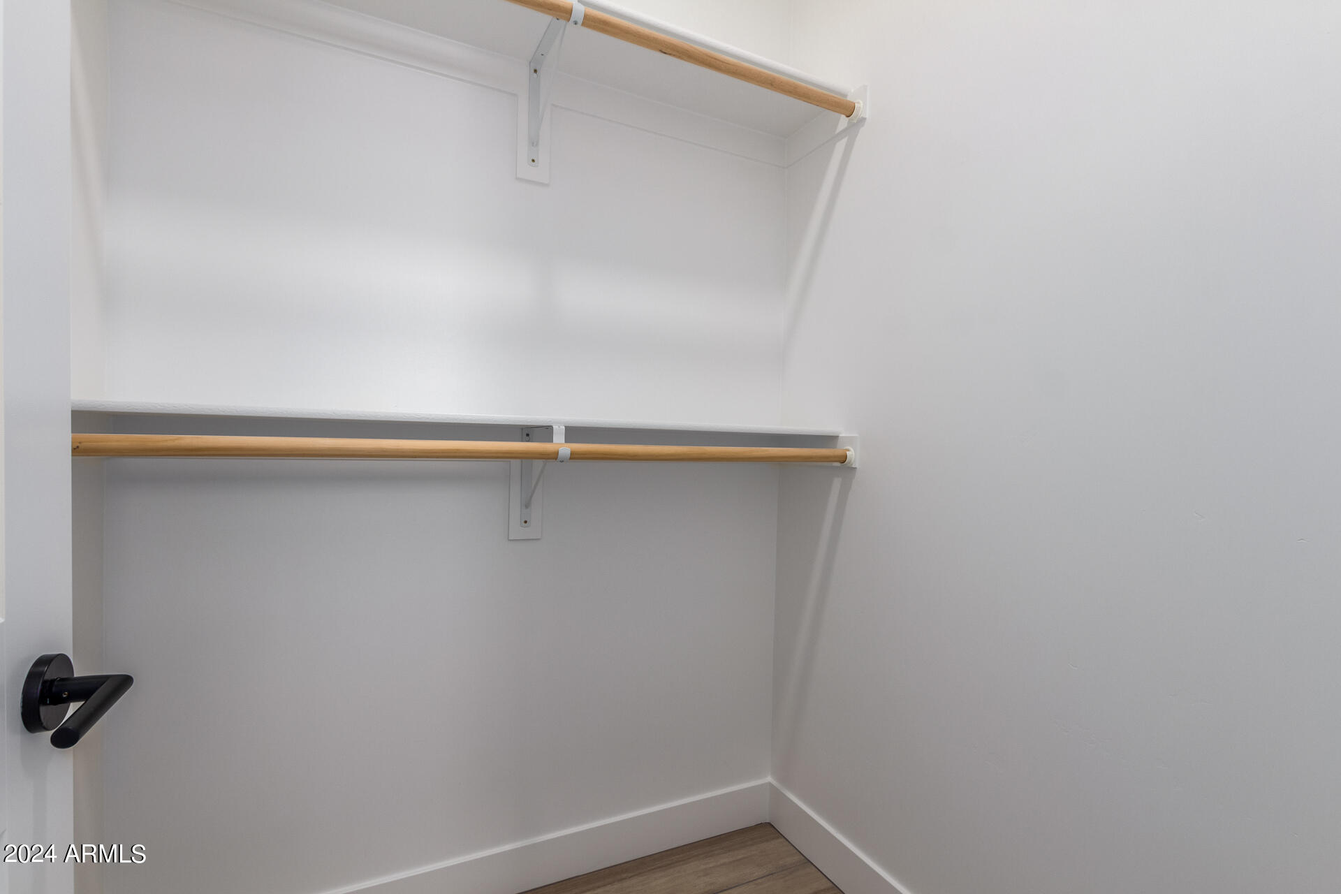 3001 W SUN BEAM Lane