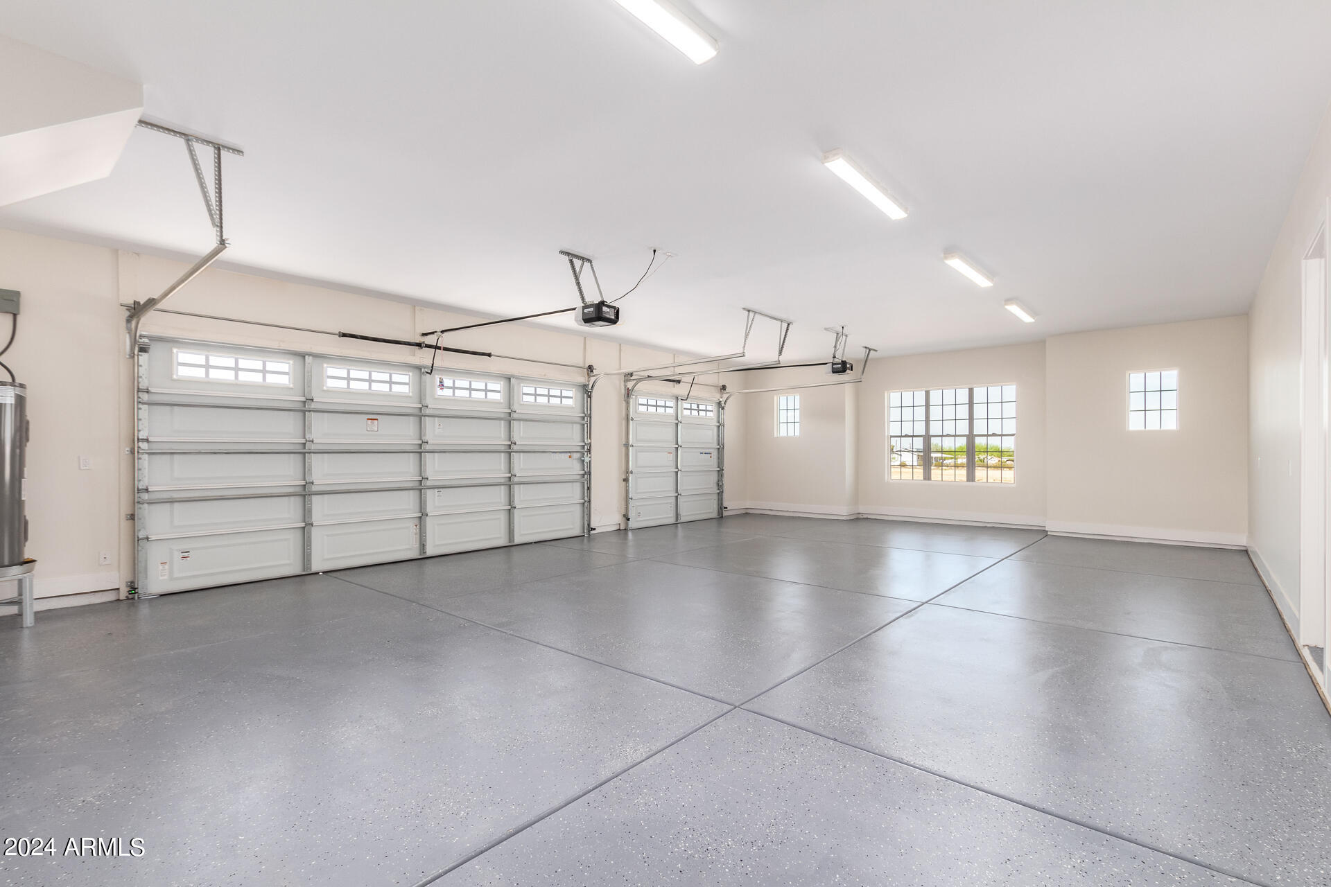 3001 W SUN BEAM Lane