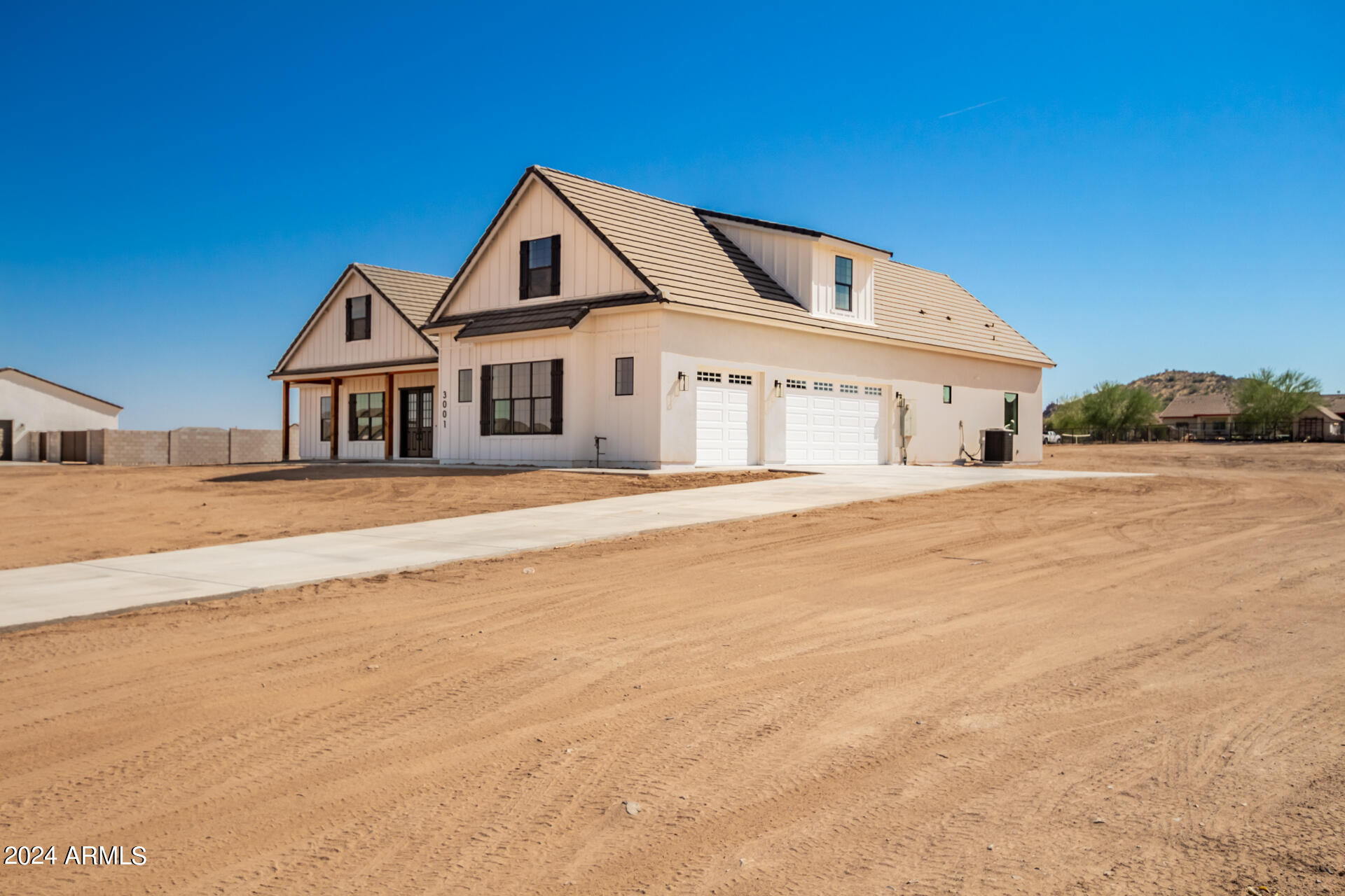 3001 W SUN BEAM Lane