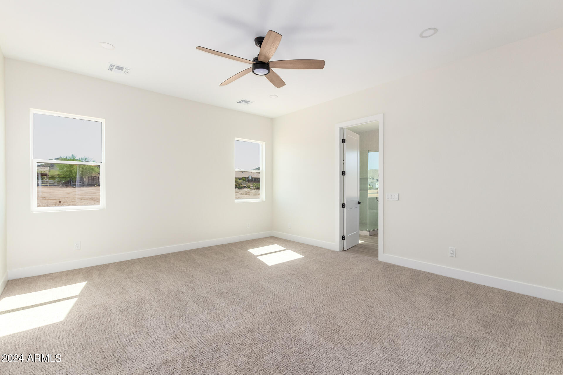 3001 W SUN BEAM Lane