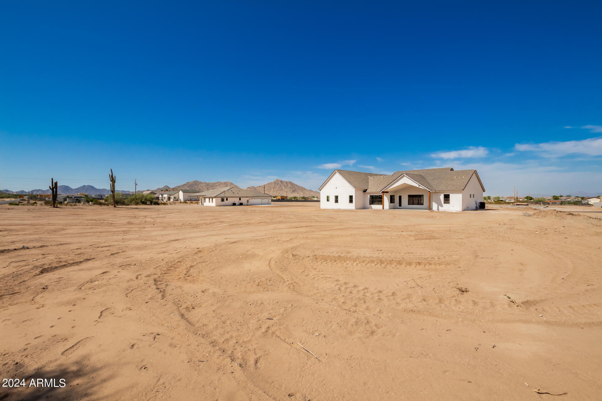 3001 W SUN BEAM Lane