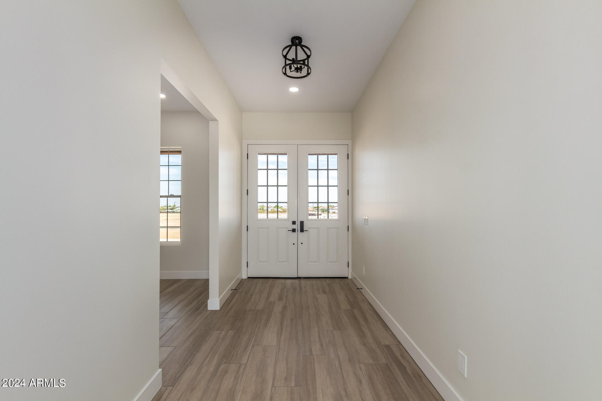 3001 W SUN BEAM Lane