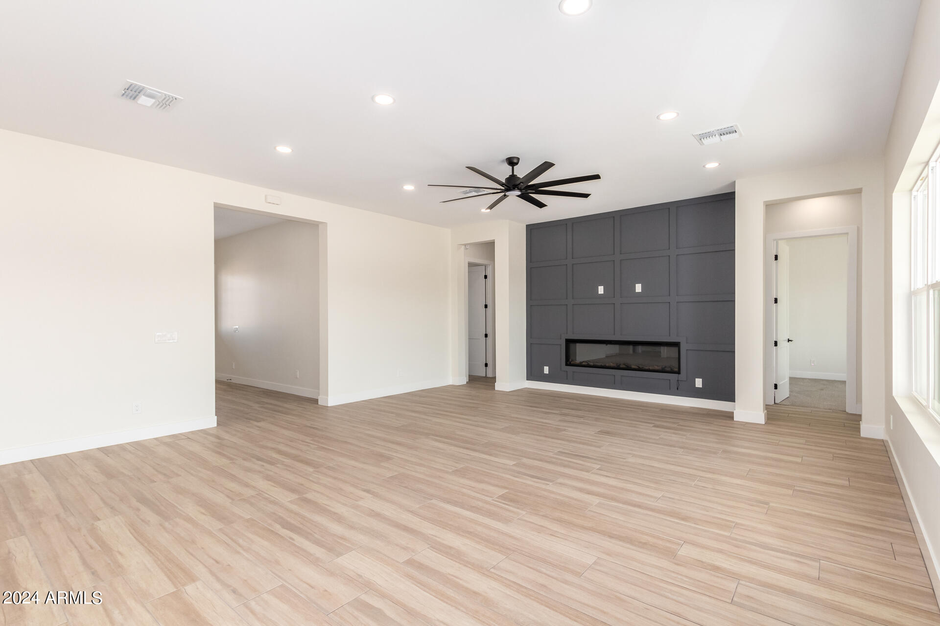 3001 W SUN BEAM Lane