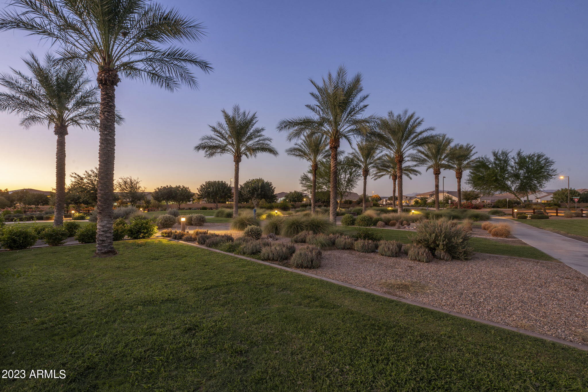 22526 E VIA LAS BRISAS --