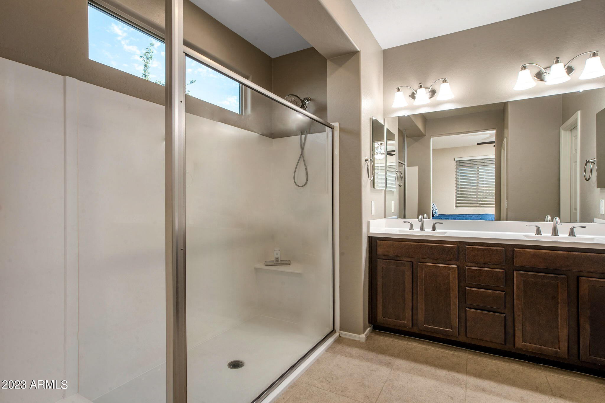 22526 E VIA LAS BRISAS --