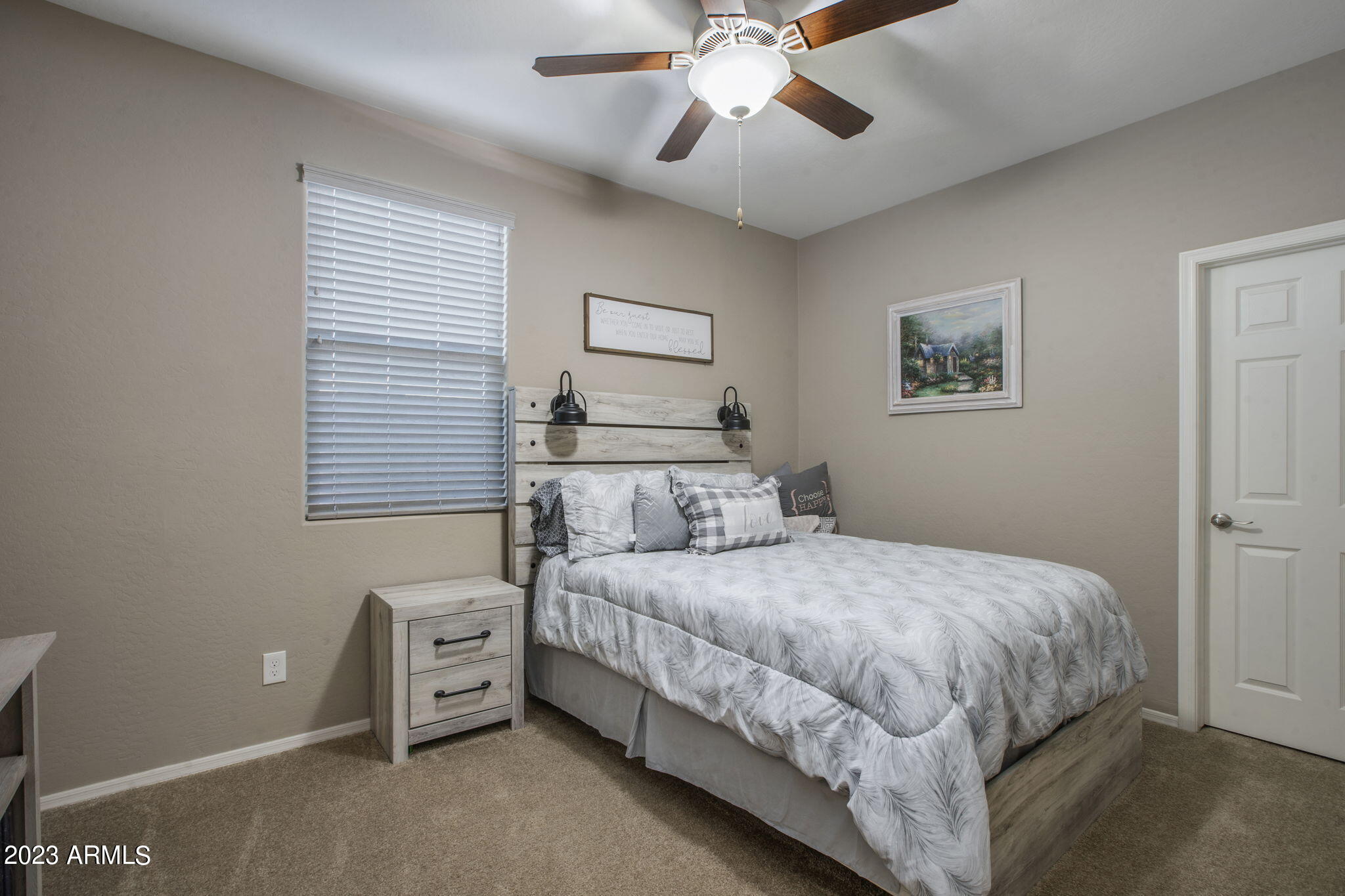 22526 E VIA LAS BRISAS --