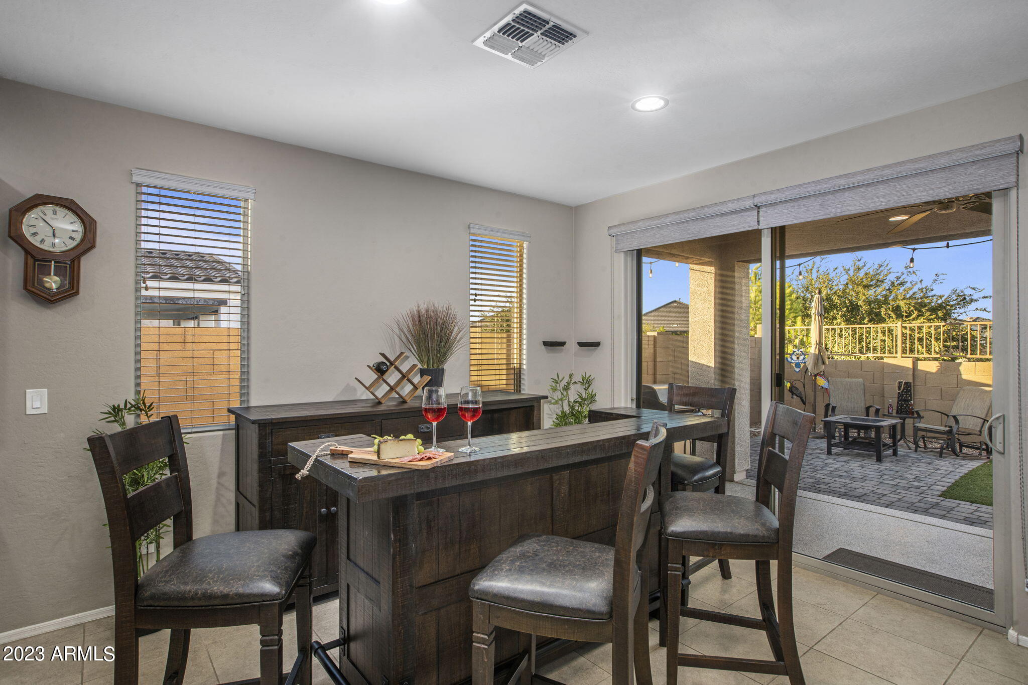 22526 E VIA LAS BRISAS --