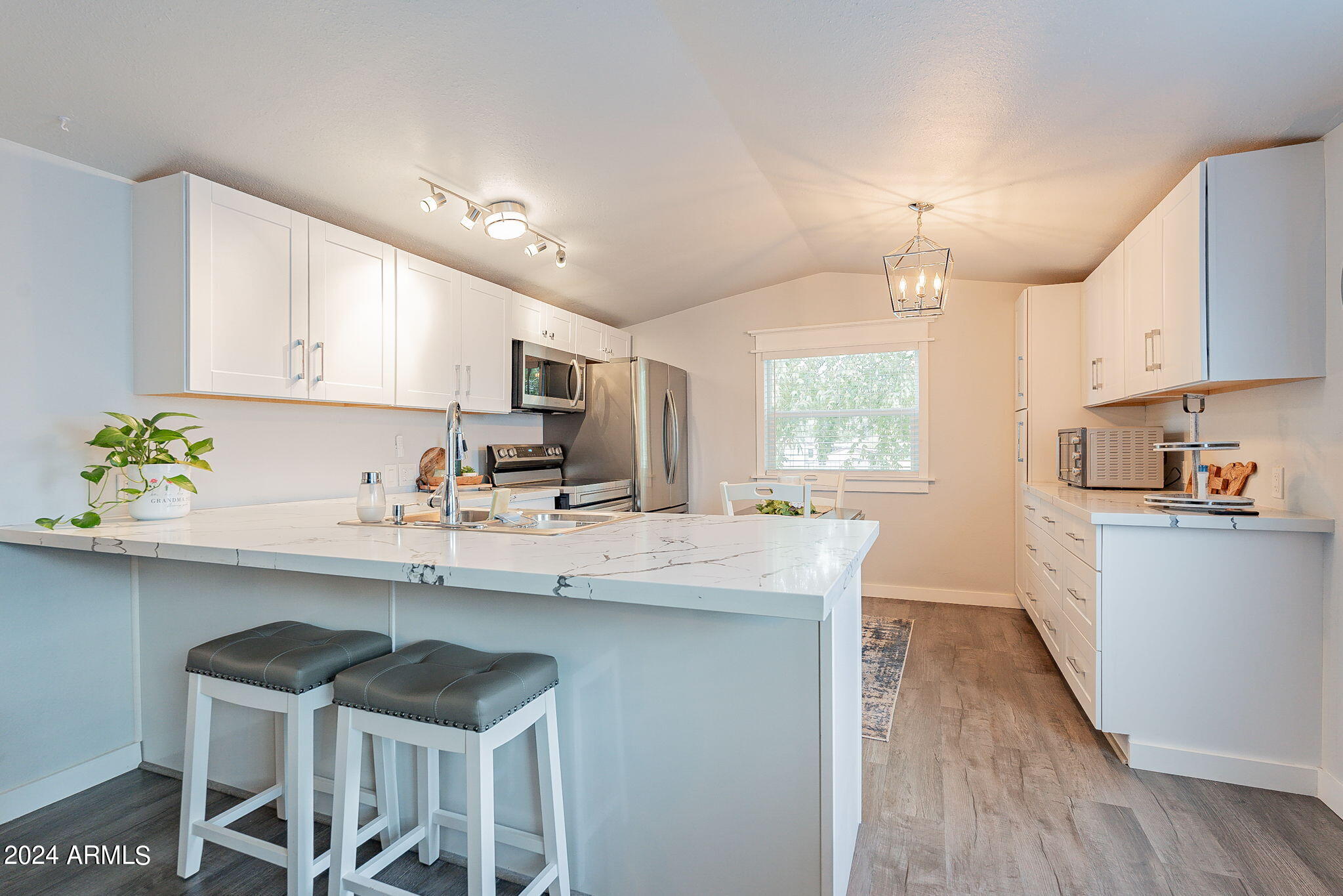 190 N CORNERSTONE Way # 42