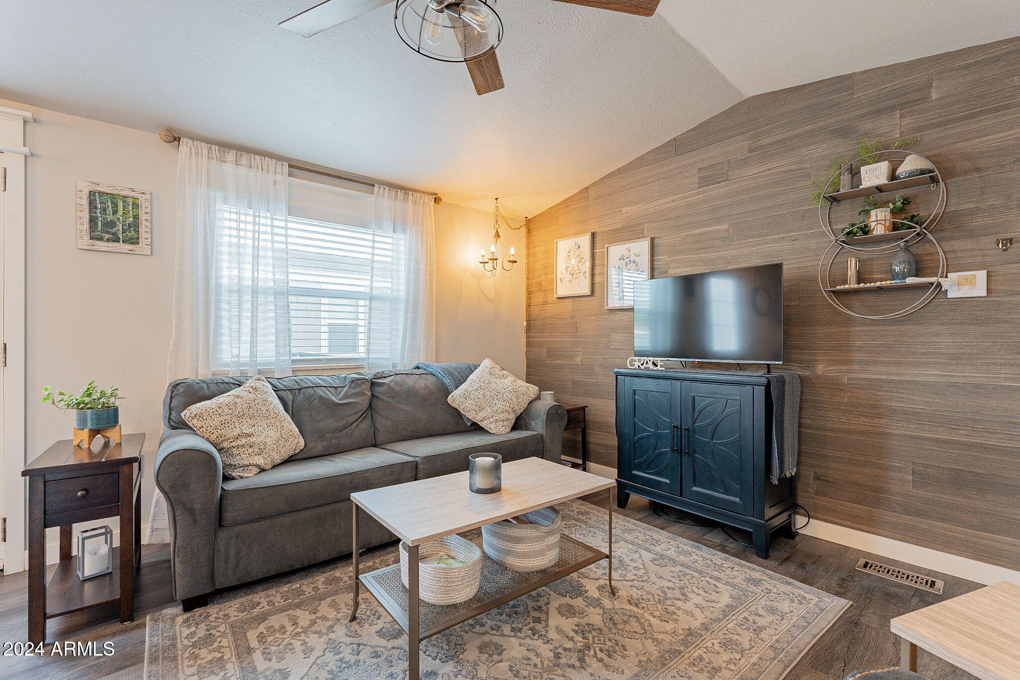 190 N CORNERSTONE Way # 42