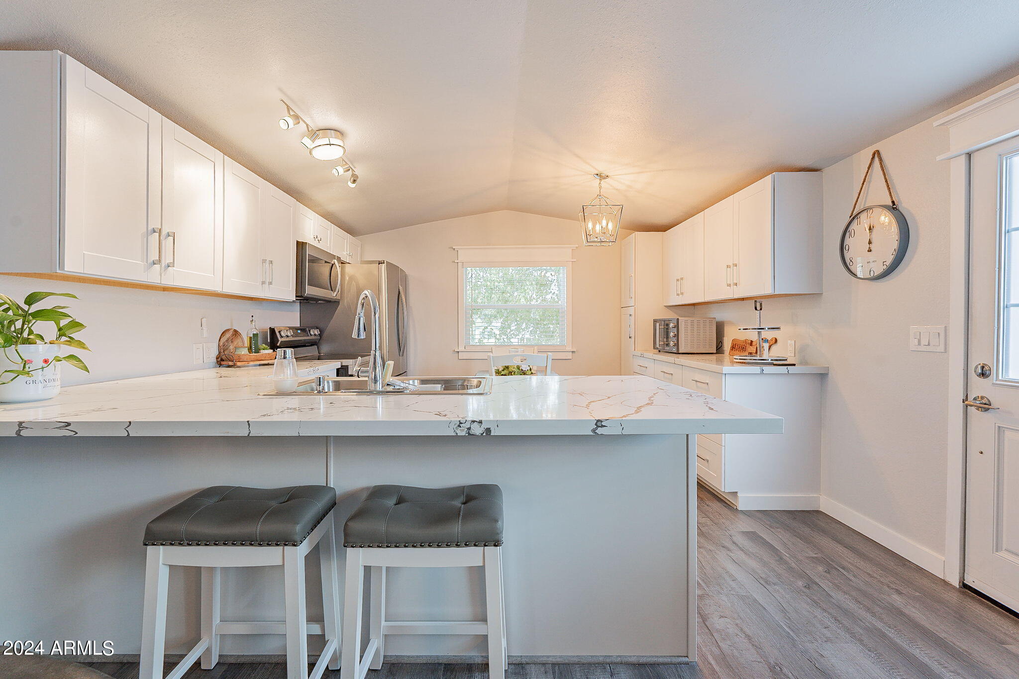 190 N CORNERSTONE Way # 42