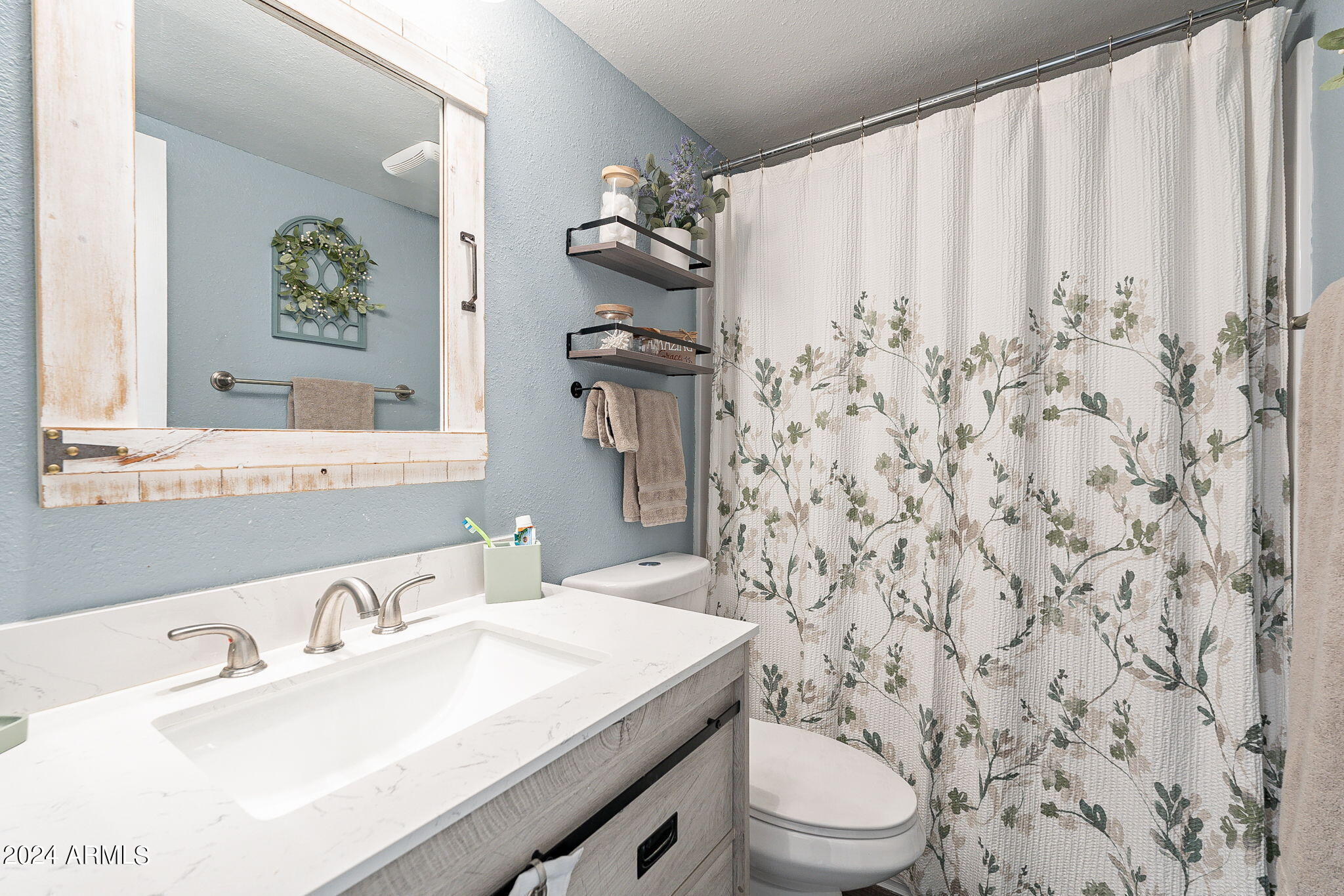 190 N CORNERSTONE Way # 42