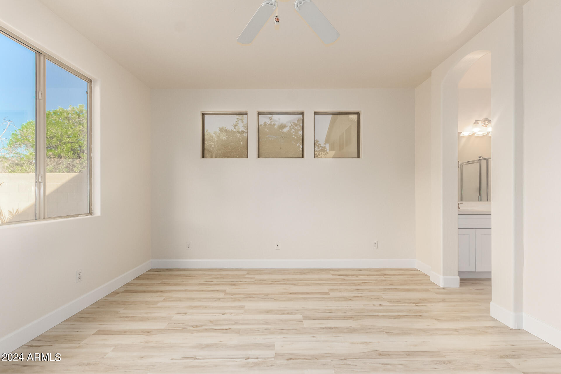 1384 E MORELOS Street