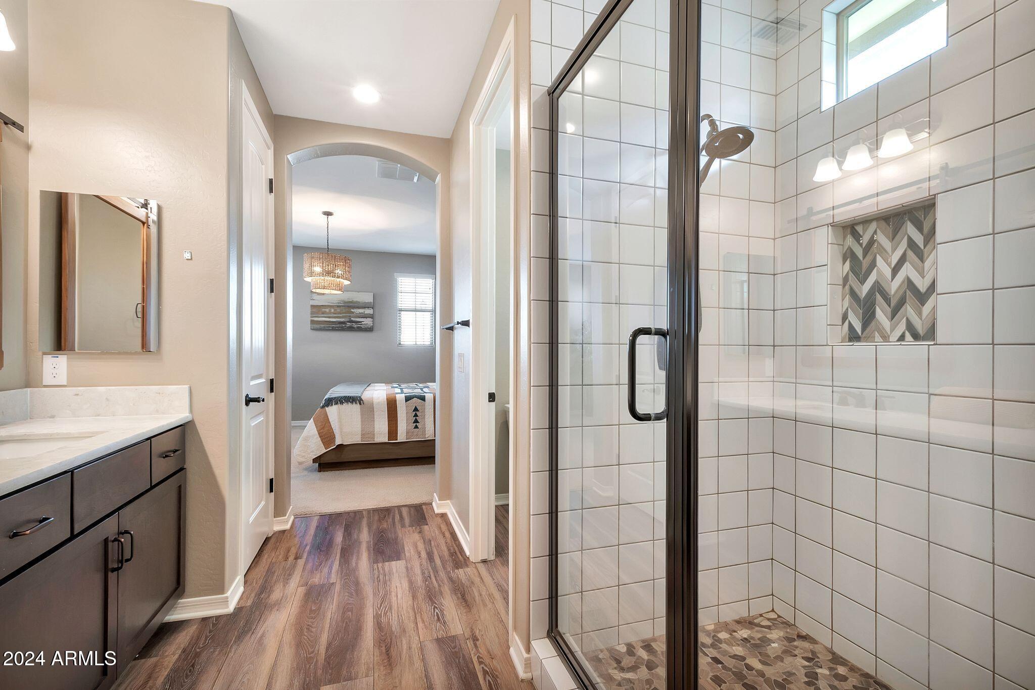 2576 S QUAINTANCE Street