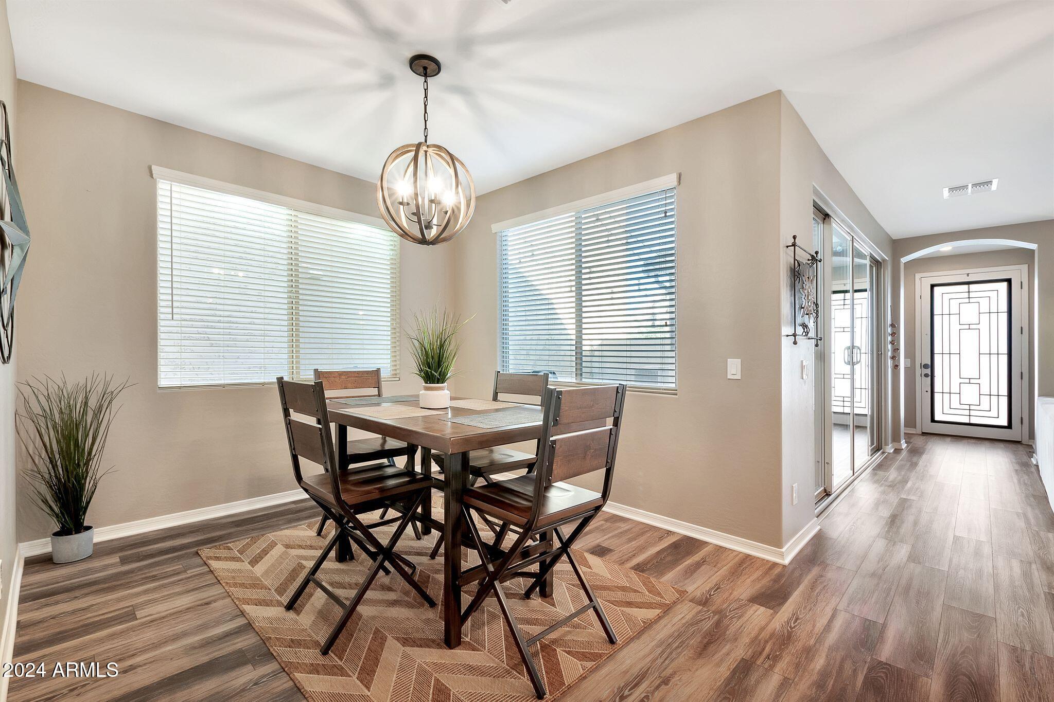 2576 S QUAINTANCE Street