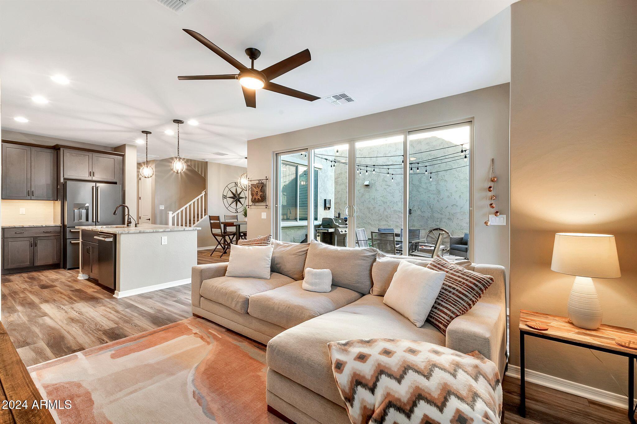 2576 S QUAINTANCE Street