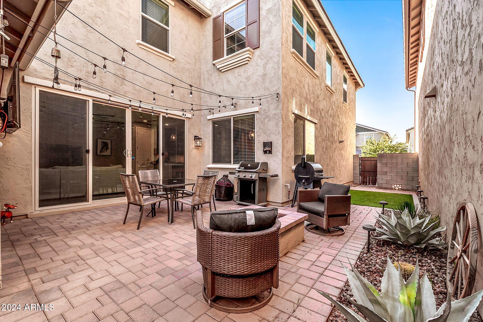 2576 S QUAINTANCE Street