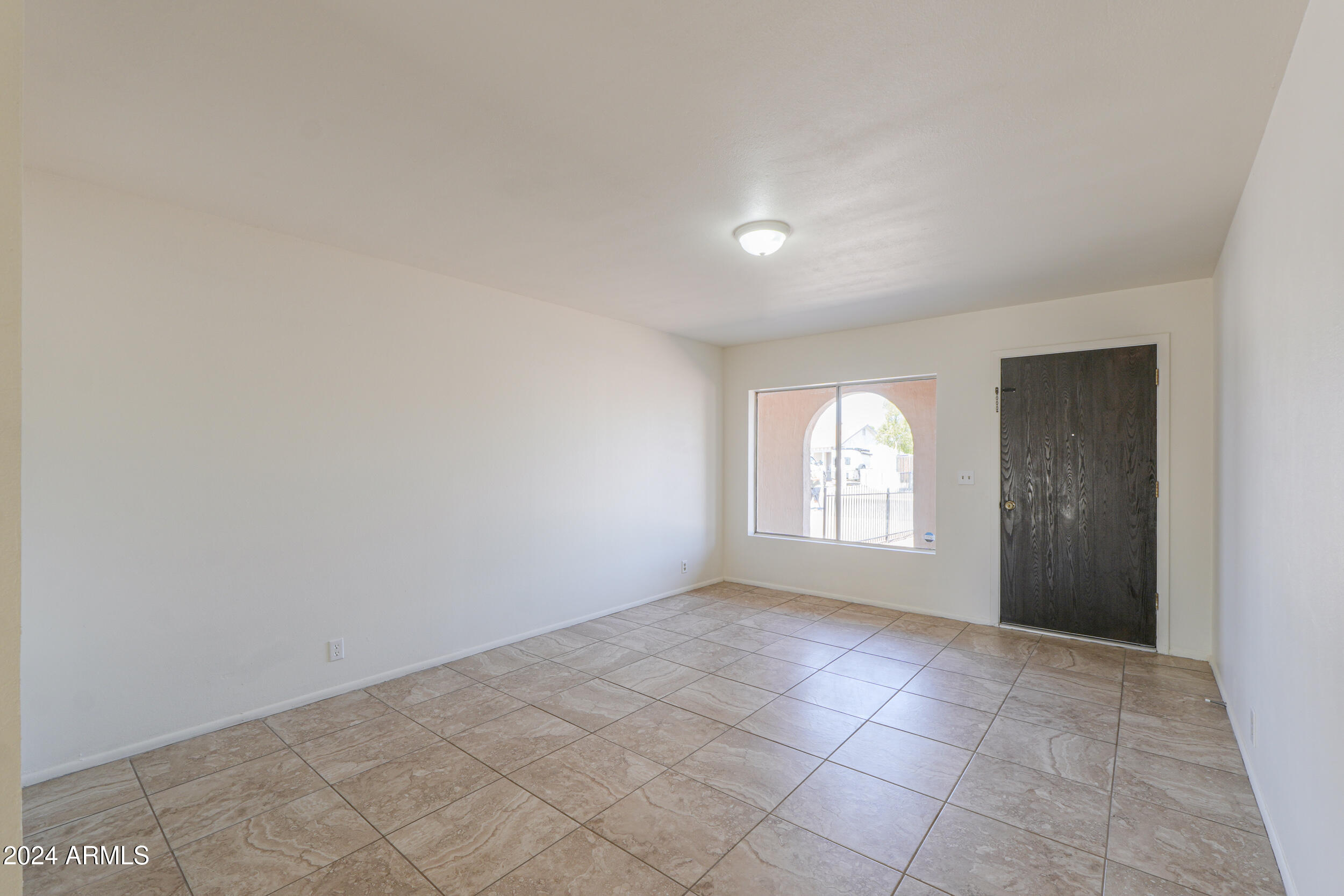 531 E Gabrilla Drive