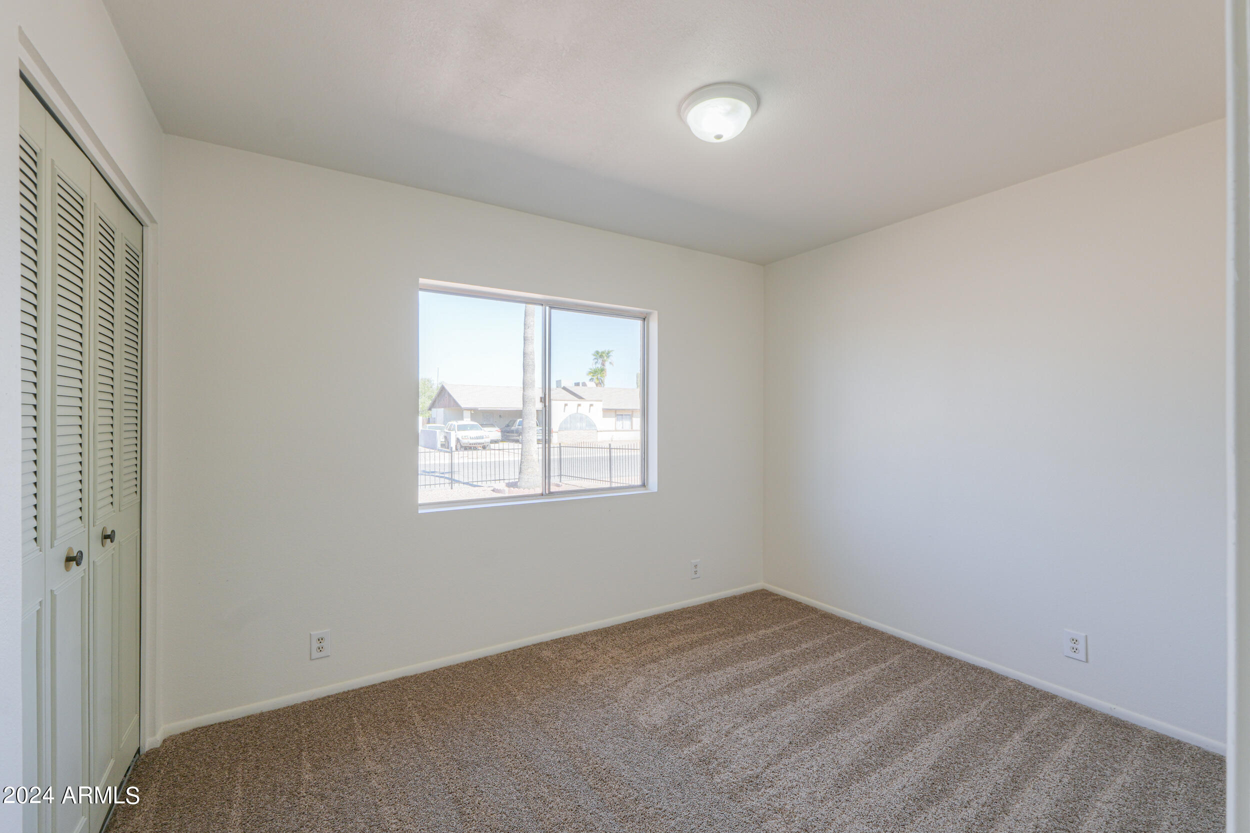 531 E Gabrilla Drive